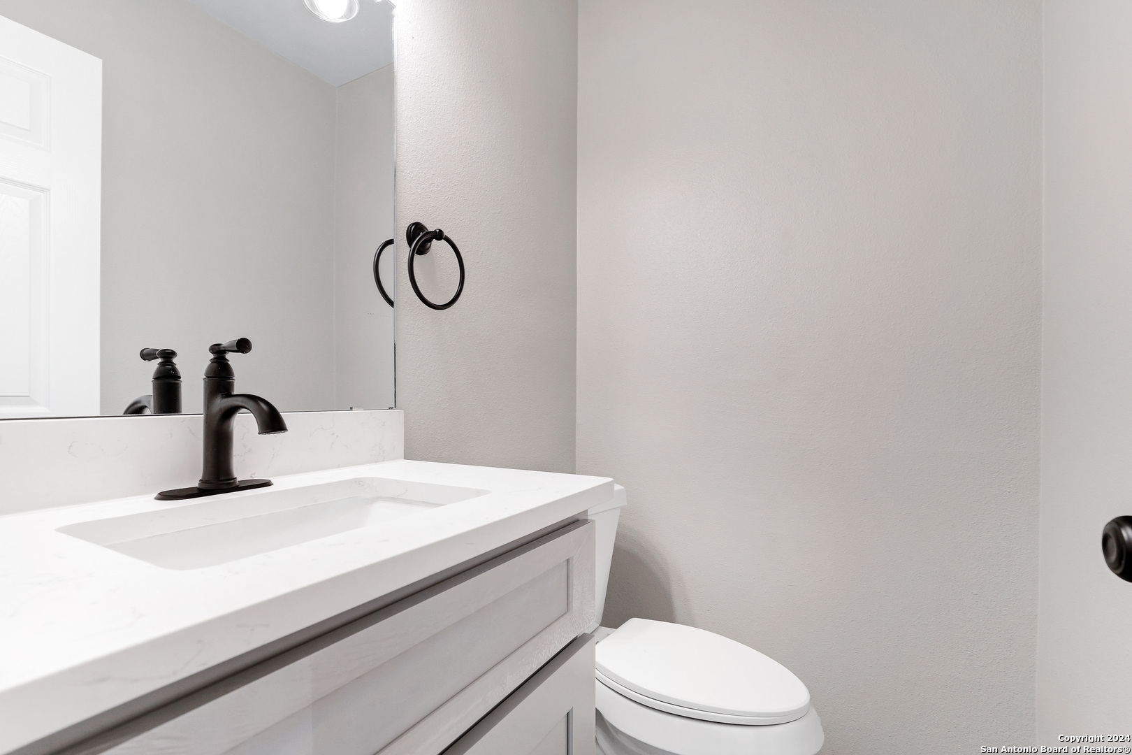 9138 Lytle , San Antonio, TX, 78224-2250 | 1813925 | Realty Texas LLC