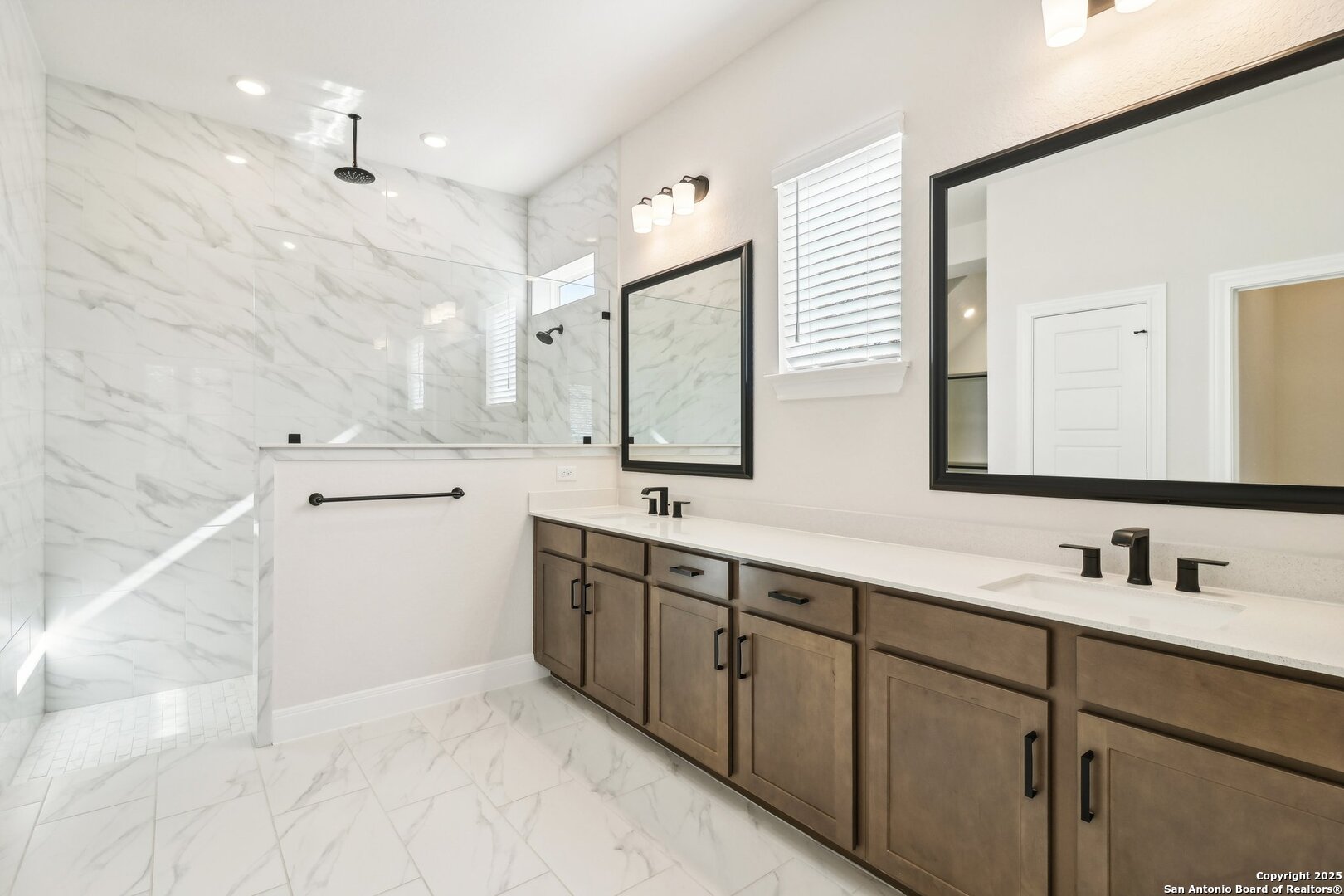 184 Gather Street , Castroville, TX, 78009 | 1814062 | Realty Texas LLC