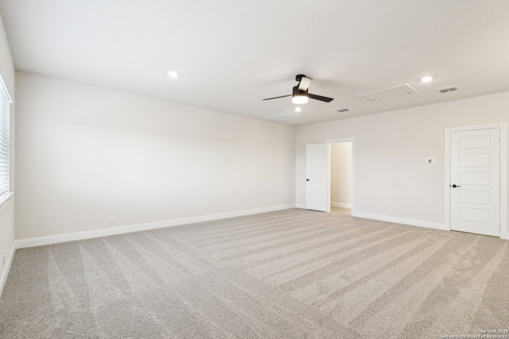 184 Gather Street , Castroville, TX, 78009 | 1814062 | Realty Texas LLC