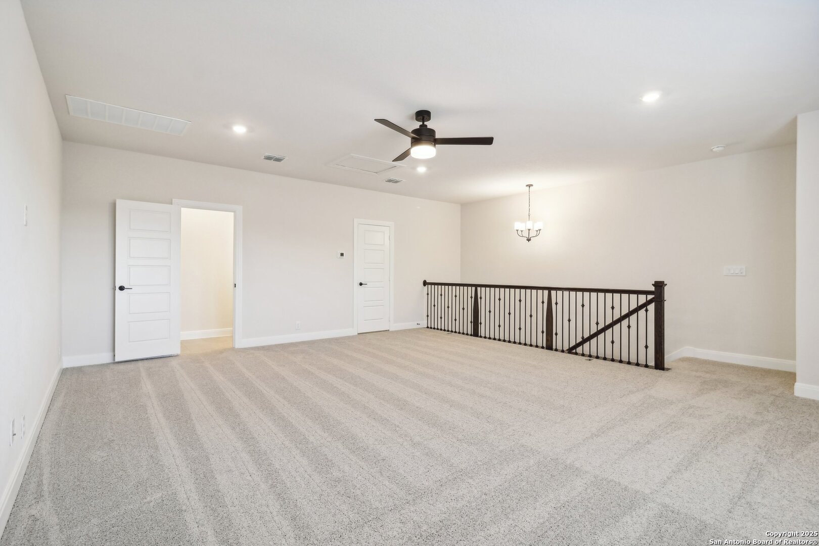 184 Gather Street , Castroville, TX, 78009 | 1814062 | Realty Texas LLC