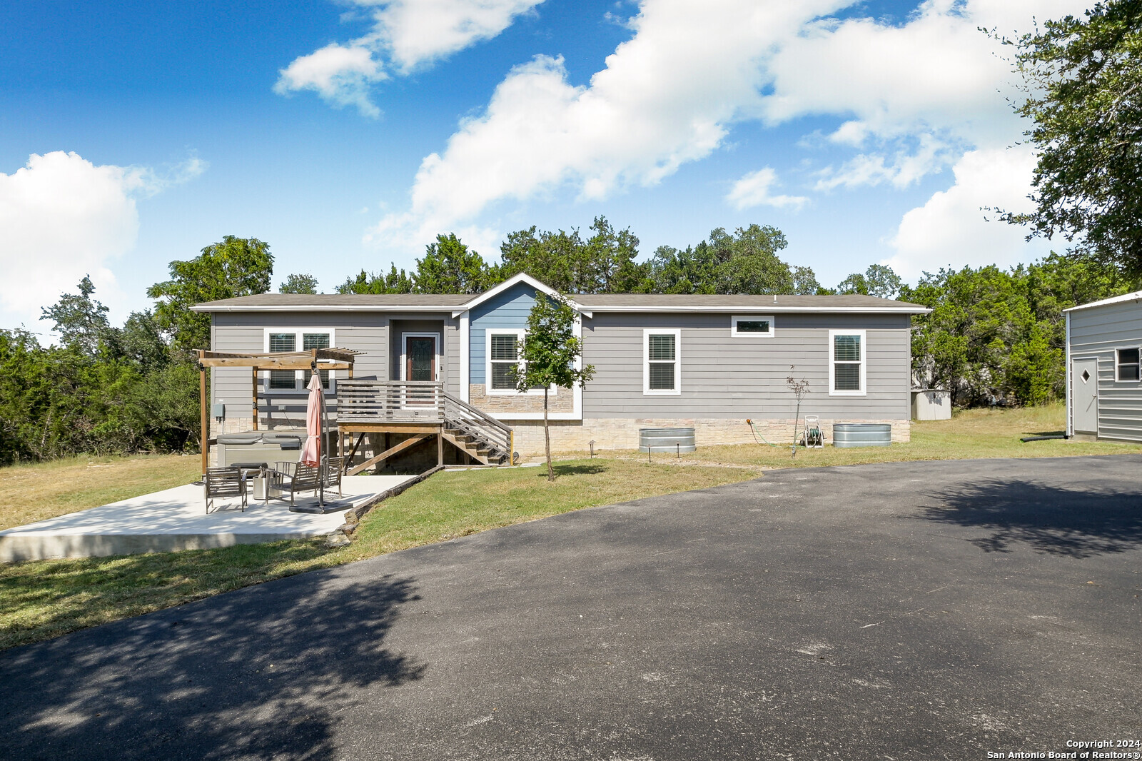 1470 Hillside Oaks , Bulverde, TX, 78163-1748 | 1814260 | Realty Texas LLC