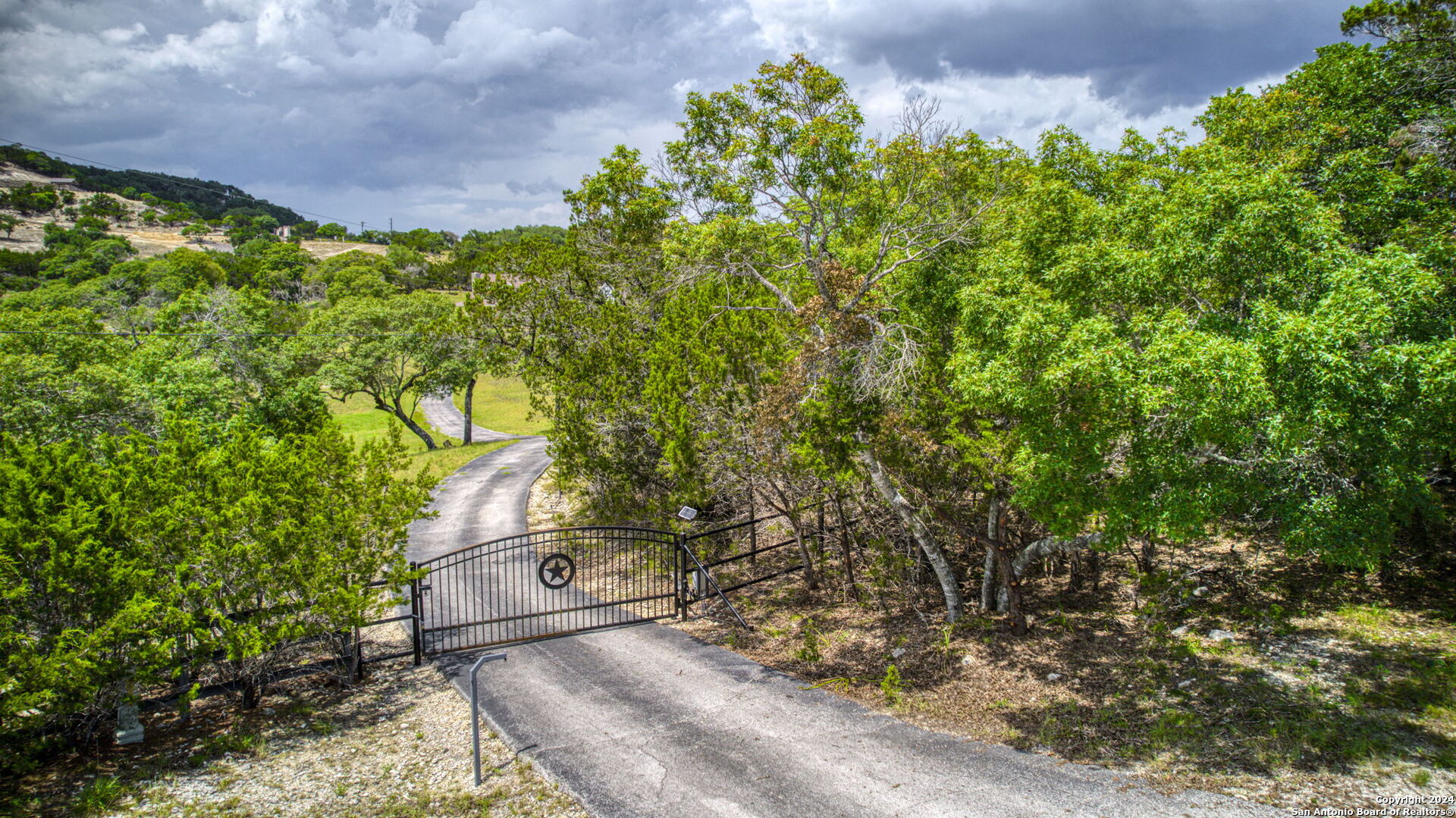 108 Mountain Vw , Boerne, TX, 78006-6228 | 1814660 | Realty Texas LLC