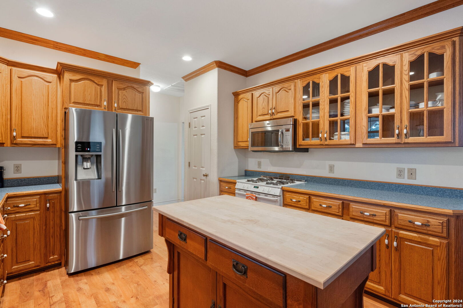 108 Mountain Vw , Boerne, TX, 78006-6228 | 1814660 | Realty Texas LLC