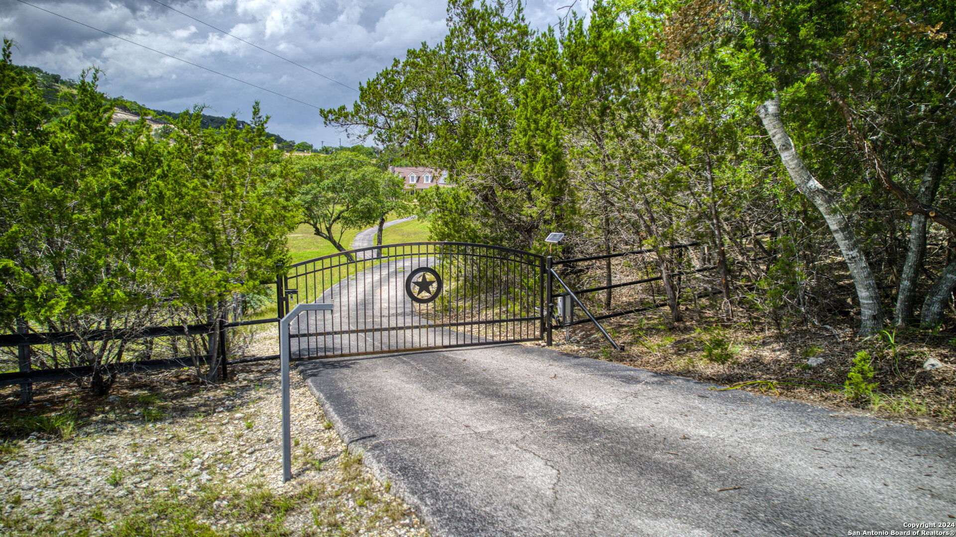 108 Mountain Vw , Boerne, TX, 78006-6228 | 1814660 | Realty Texas LLC