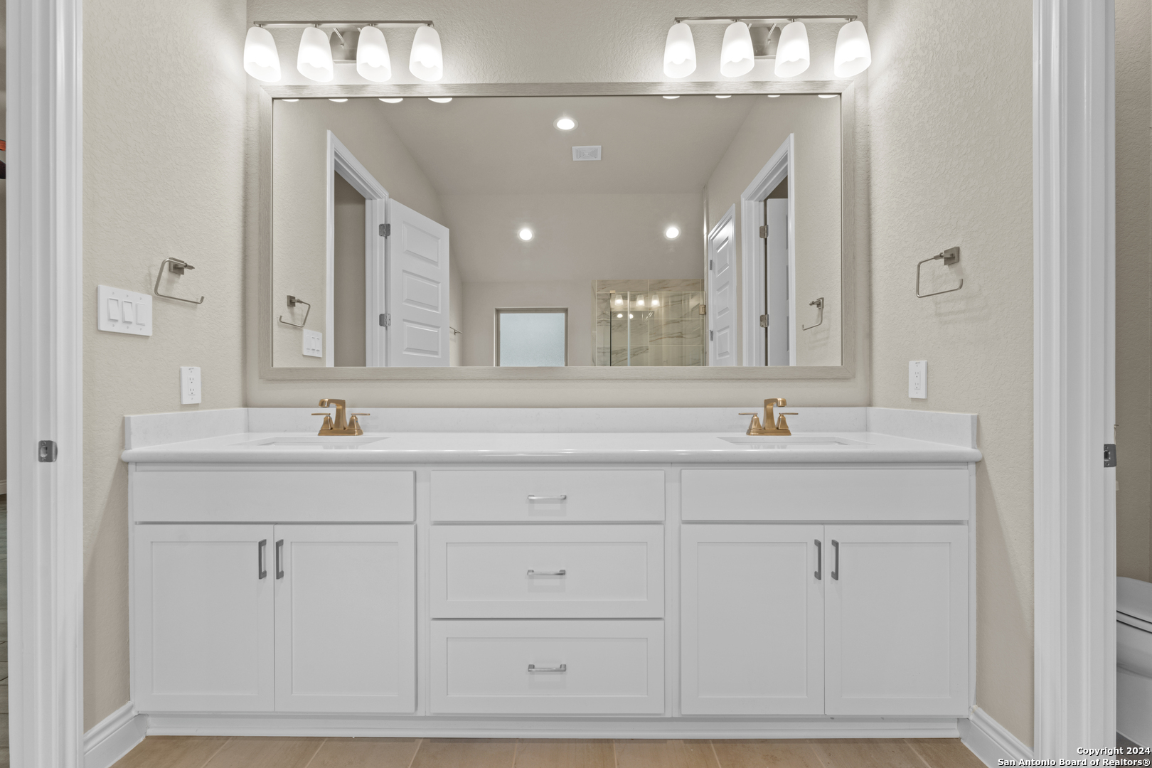 29330 Cheyenne Ridge , Boerne, TX, 78015 | 1814780 | Realty Texas LLC