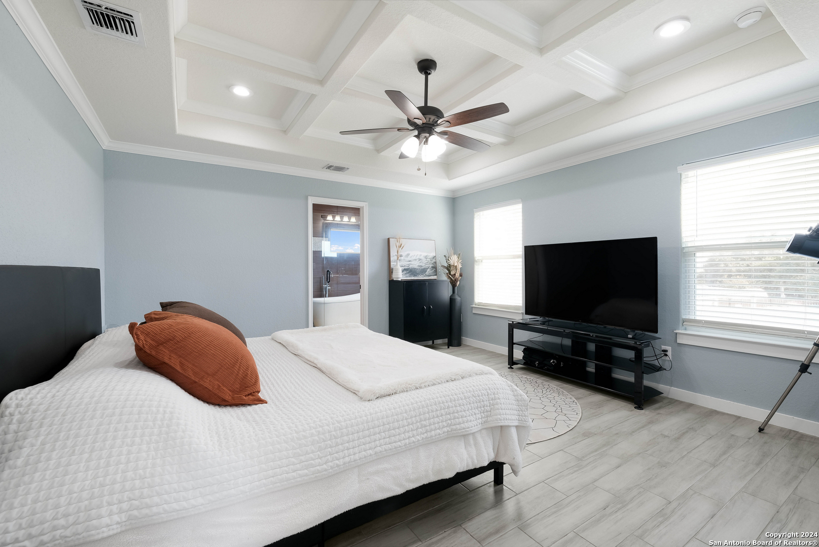 1025 Alta Vista Ln , Canyon Lake, TX, 78133-2824 | 1815094 | Realty Texas LLC
