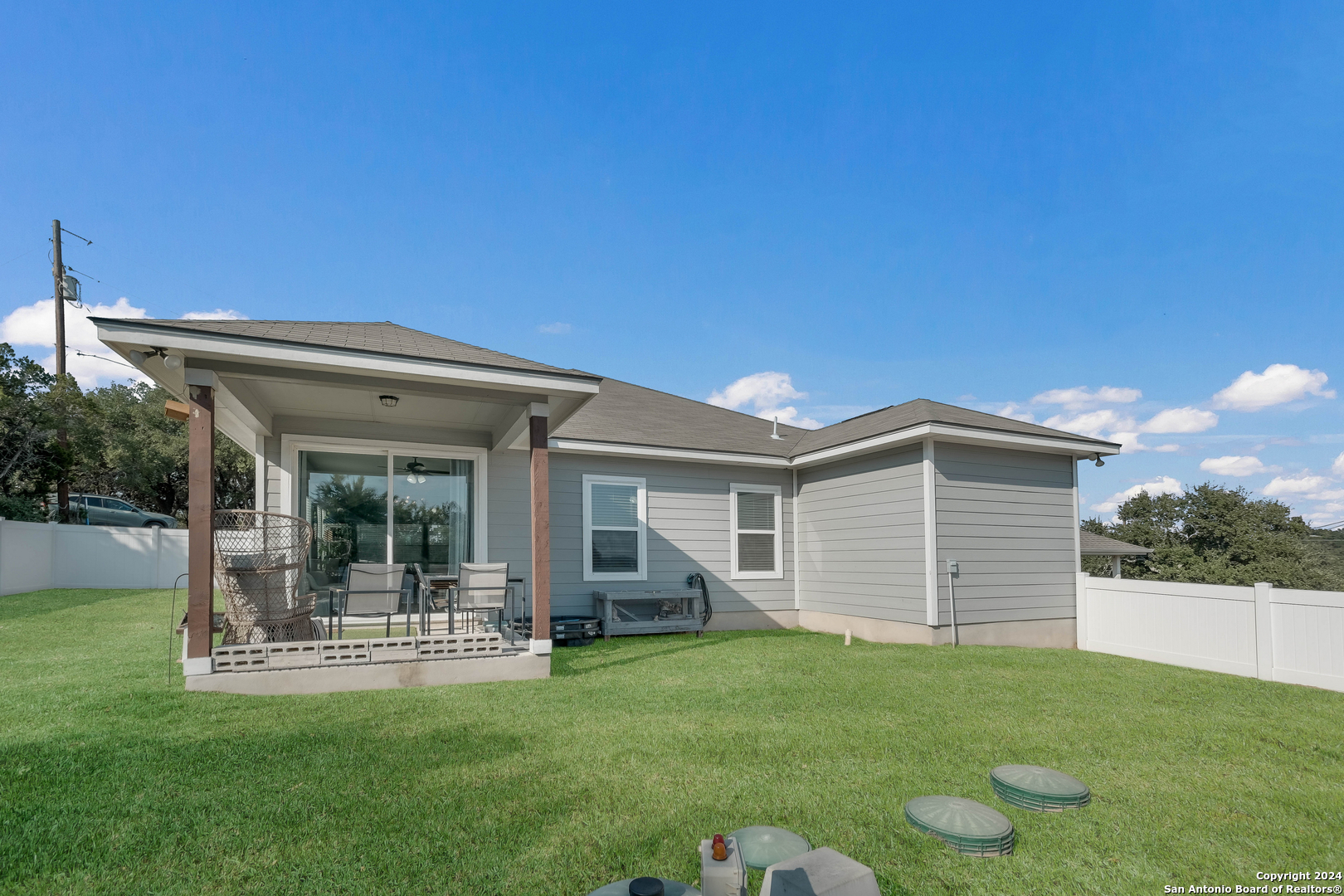 1025 Alta Vista Ln , Canyon Lake, TX, 78133-2824 | 1815094 | Realty Texas LLC