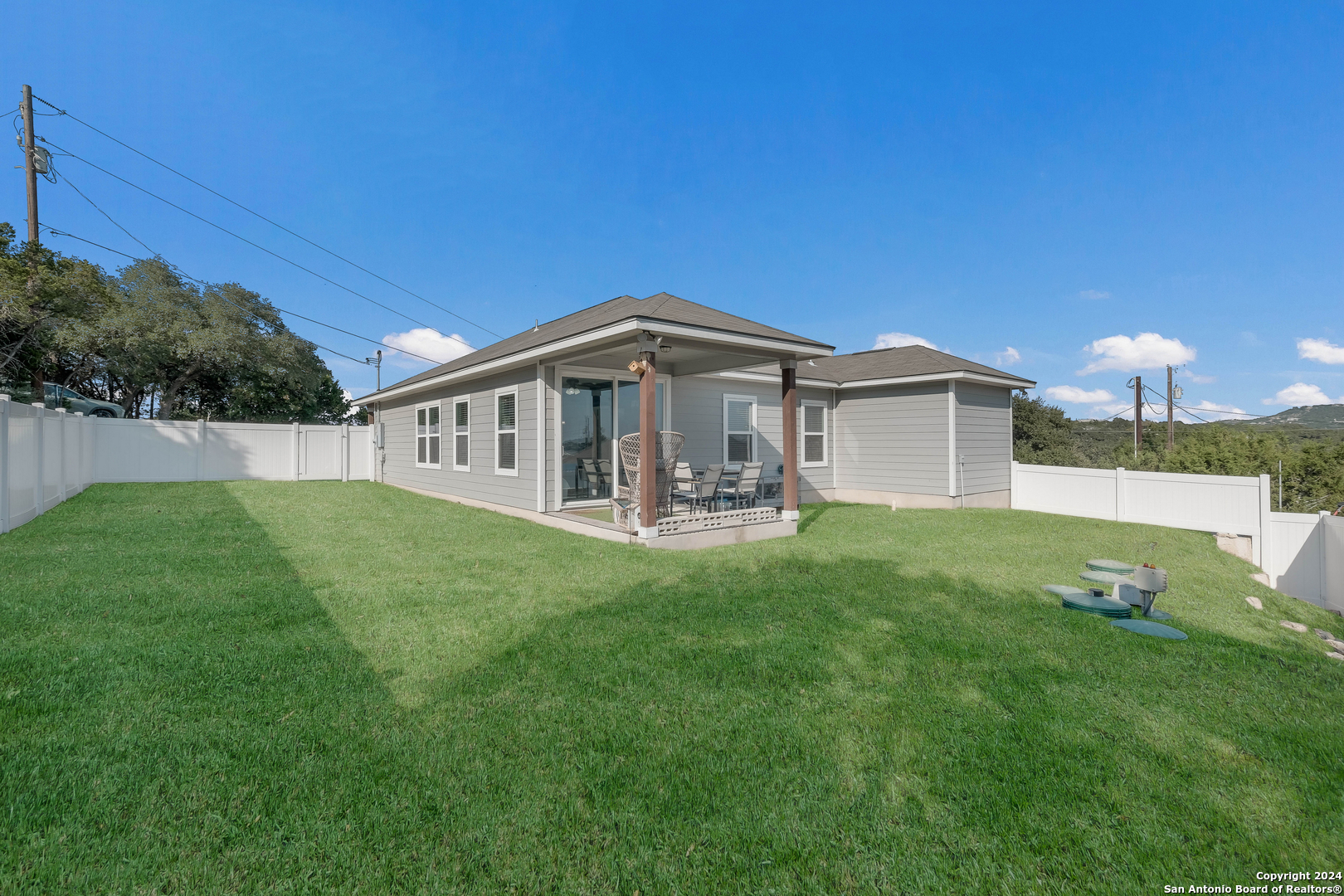 1025 Alta Vista Ln , Canyon Lake, TX, 78133-2824 | 1815094 | Realty Texas LLC