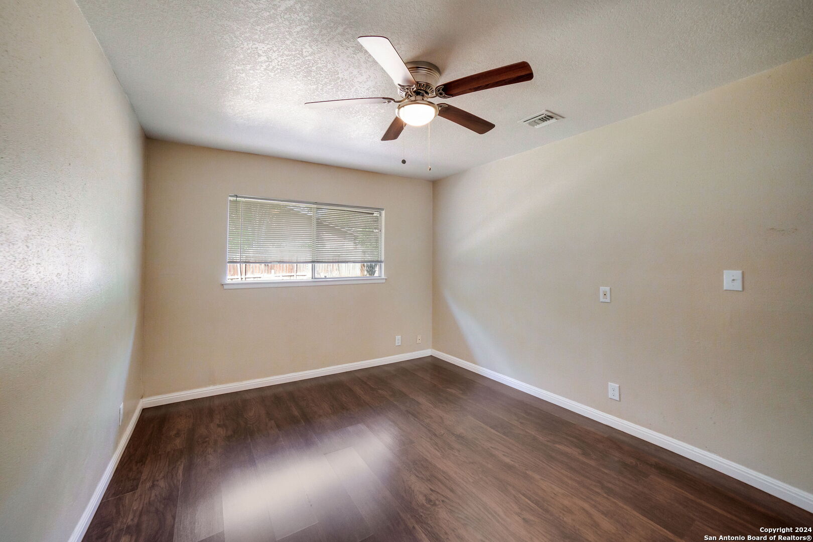8315 Greenham , San Antonio, TX, 78239-2918 | 1815071 | Realty Texas LLC