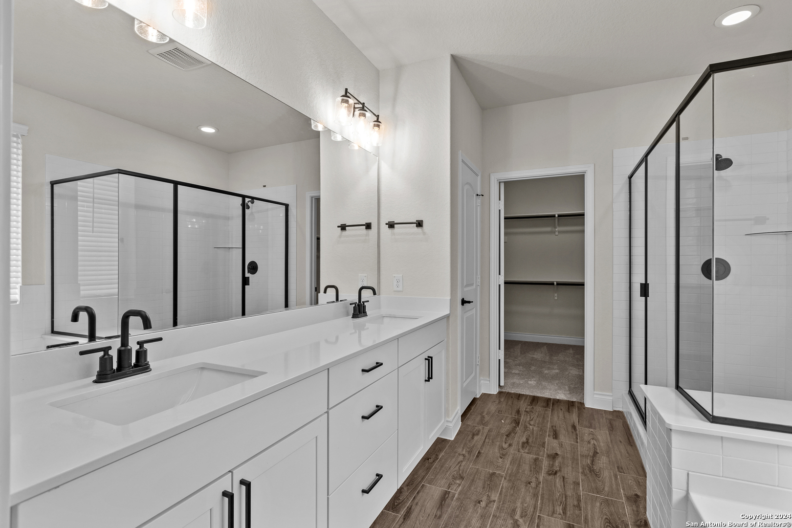 814 Pamplona Lane , New Braunfels, TX, 78132 | 1814933 | Realty Texas LLC