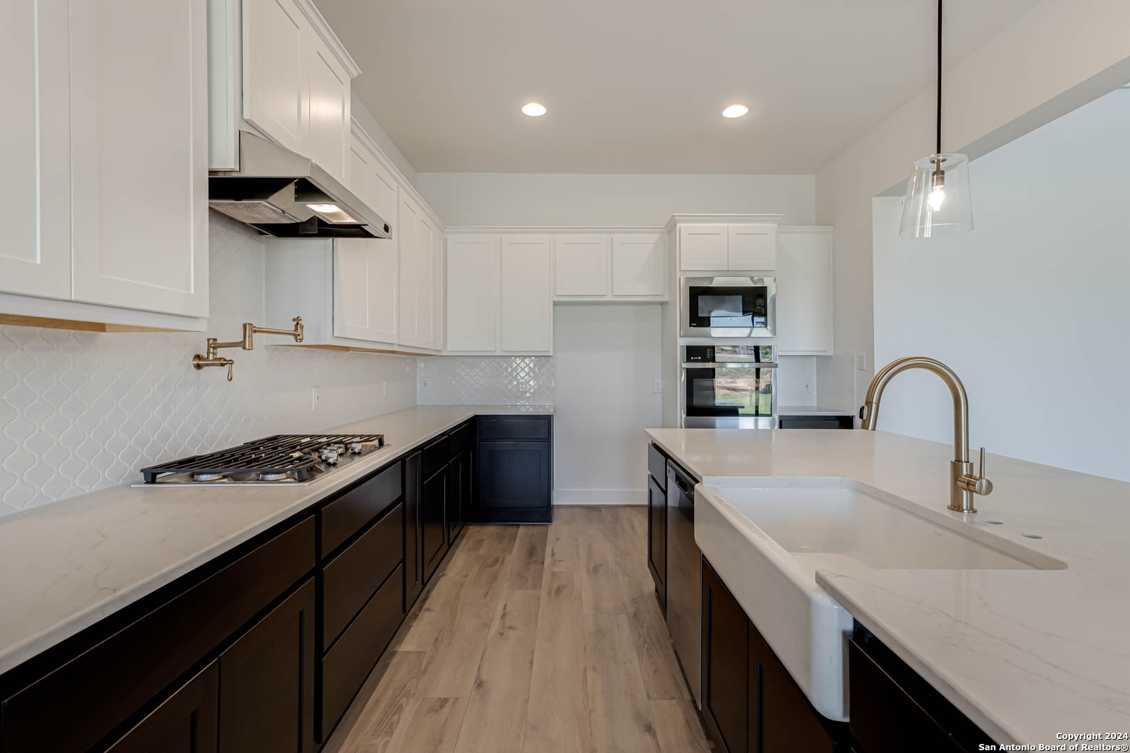 5033 Estates Oak Way , San Antonio, TX, 78263 | 1815709 | Realty Texas LLC