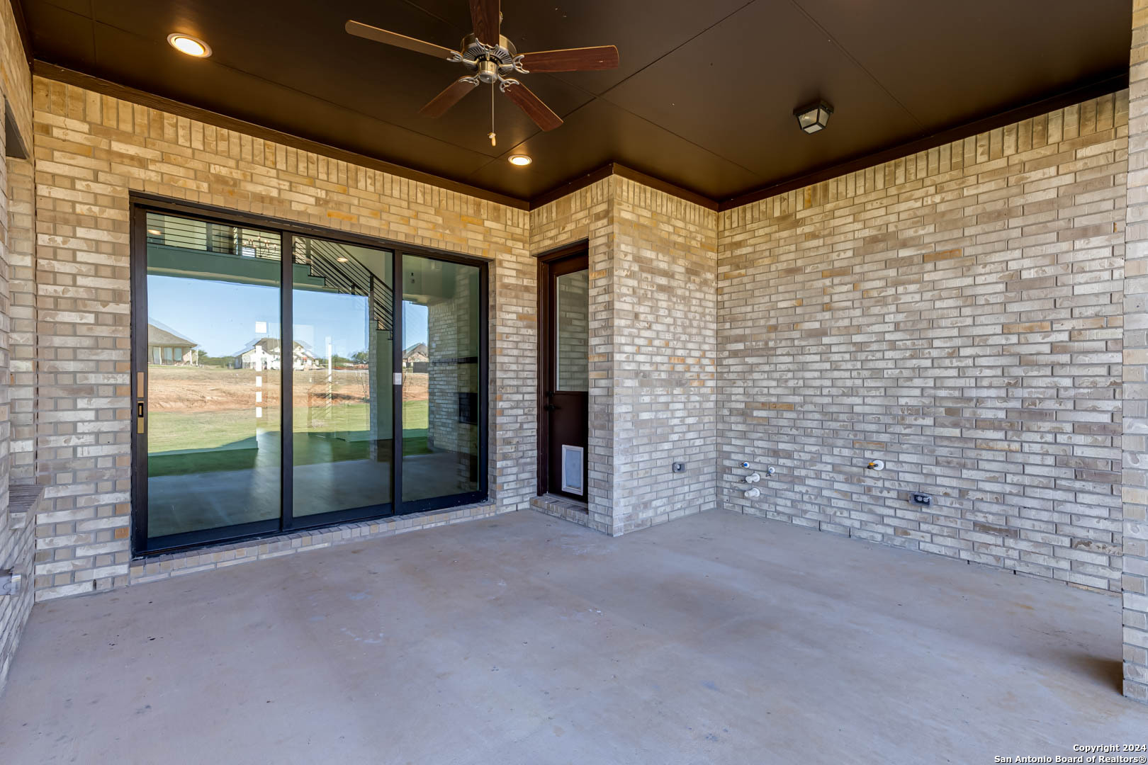 5033 Estates Oak Way , San Antonio, TX, 78263 | 1815709 | Realty Texas LLC