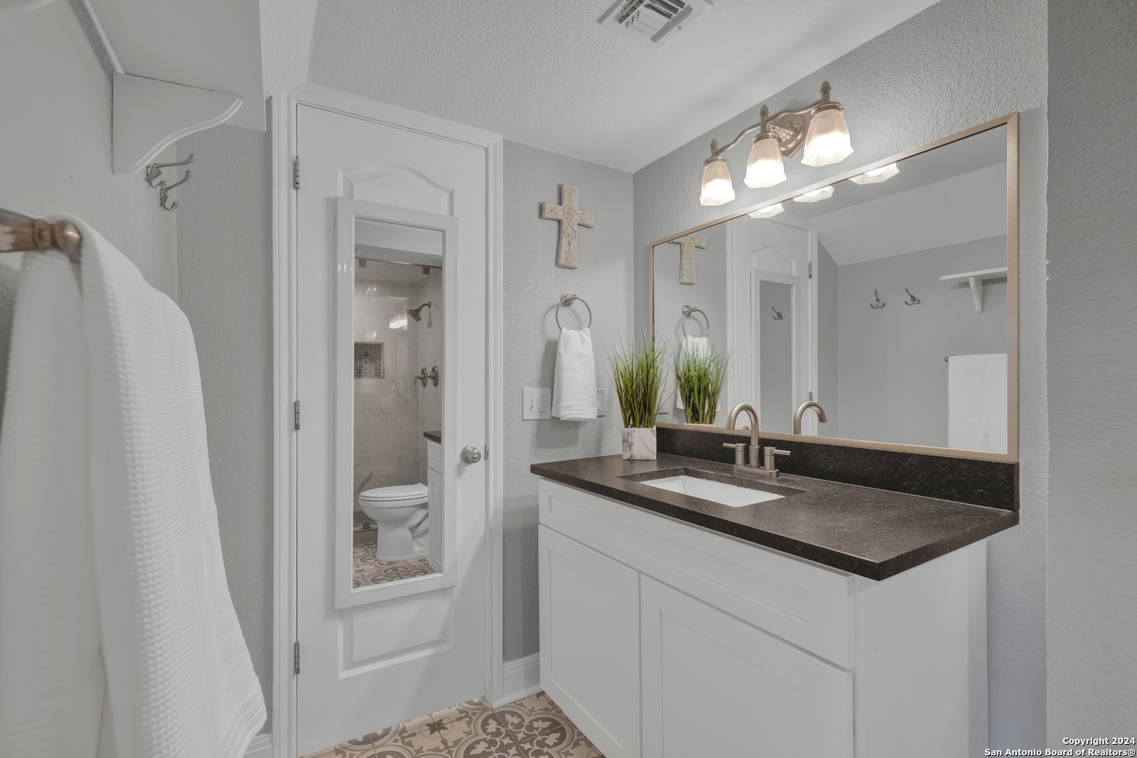 120 T Bar M Rd A120 , New Braunfels, TX, 78132 | 1817957 | Realty Texas LLC