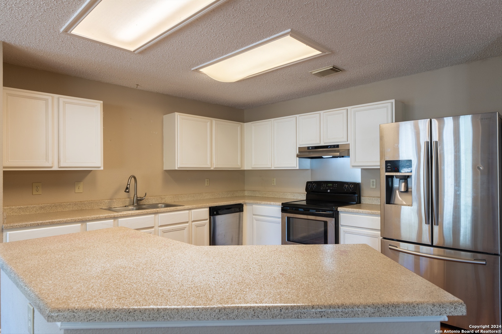 2859 Redland Trail , San Antonio, TX, 78259 | 1817669 | Realty Texas LLC