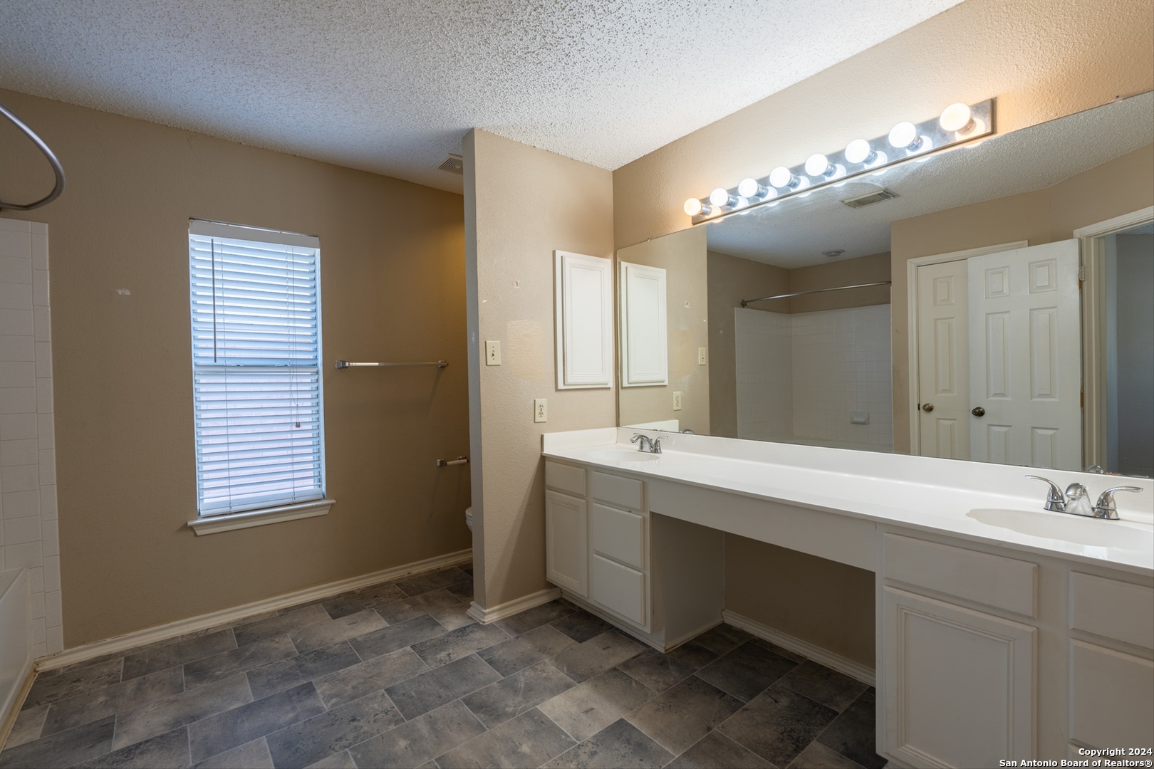 2859 Redland Trail , San Antonio, TX, 78259 | 1817669 | Realty Texas LLC