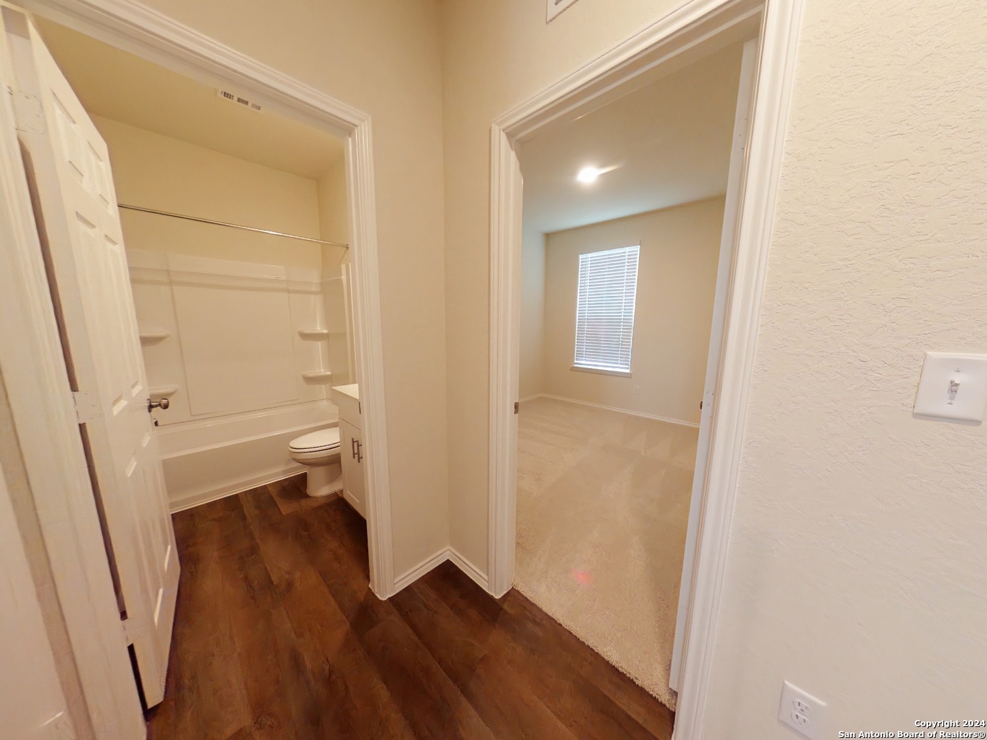 10130 Band Wagon , Converse, TX, 78109 | 1817895 | Realty Texas LLC
