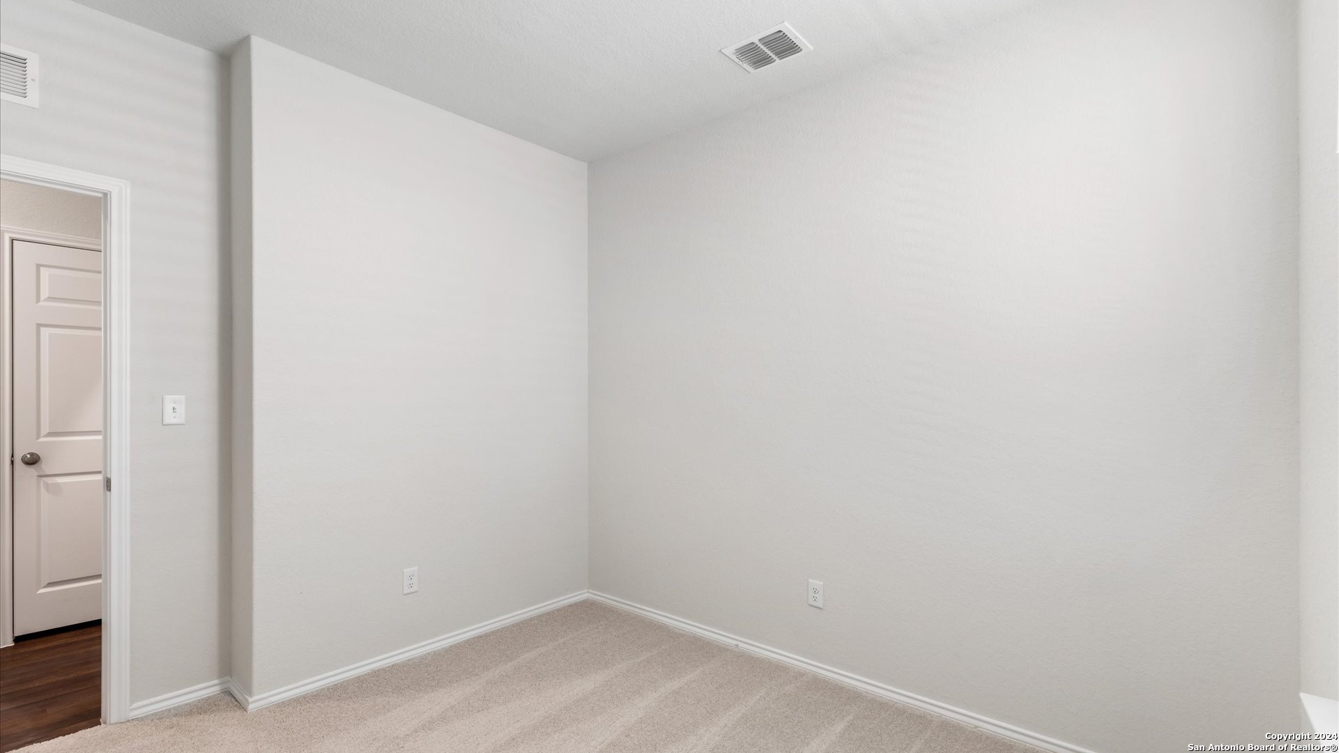 10130 Band Wagon , Converse, TX, 78109 | 1817895 | Realty Texas LLC