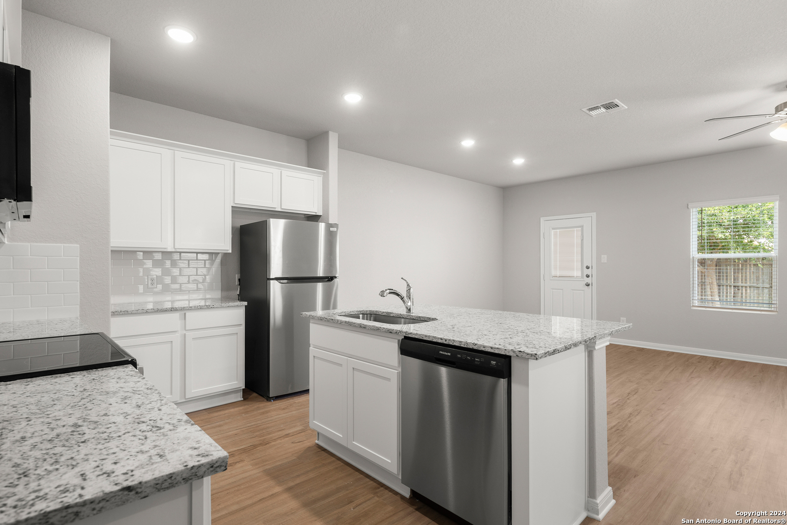 3834 Abbott Place 102 , St Hedwig, TX, 78152 | 1818155 | Realty Texas LLC