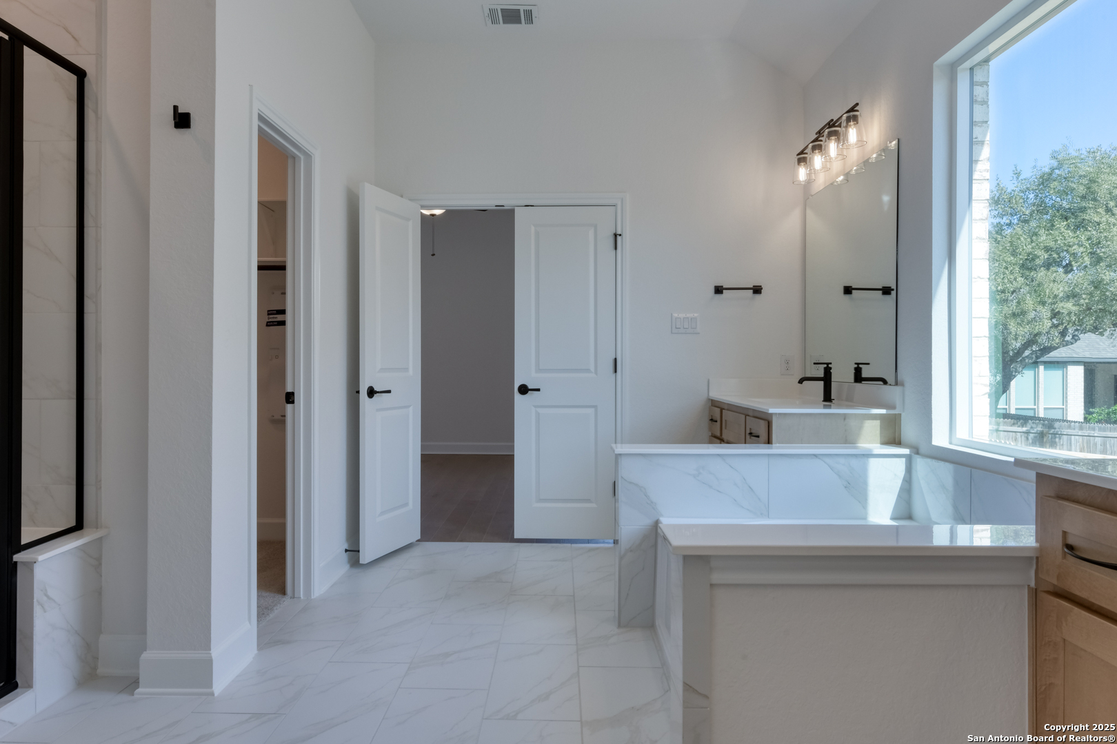 8727 Whisper Gate , Fair Oaks Ranch, TX, 78015 | 1818387 | Realty Texas LLC