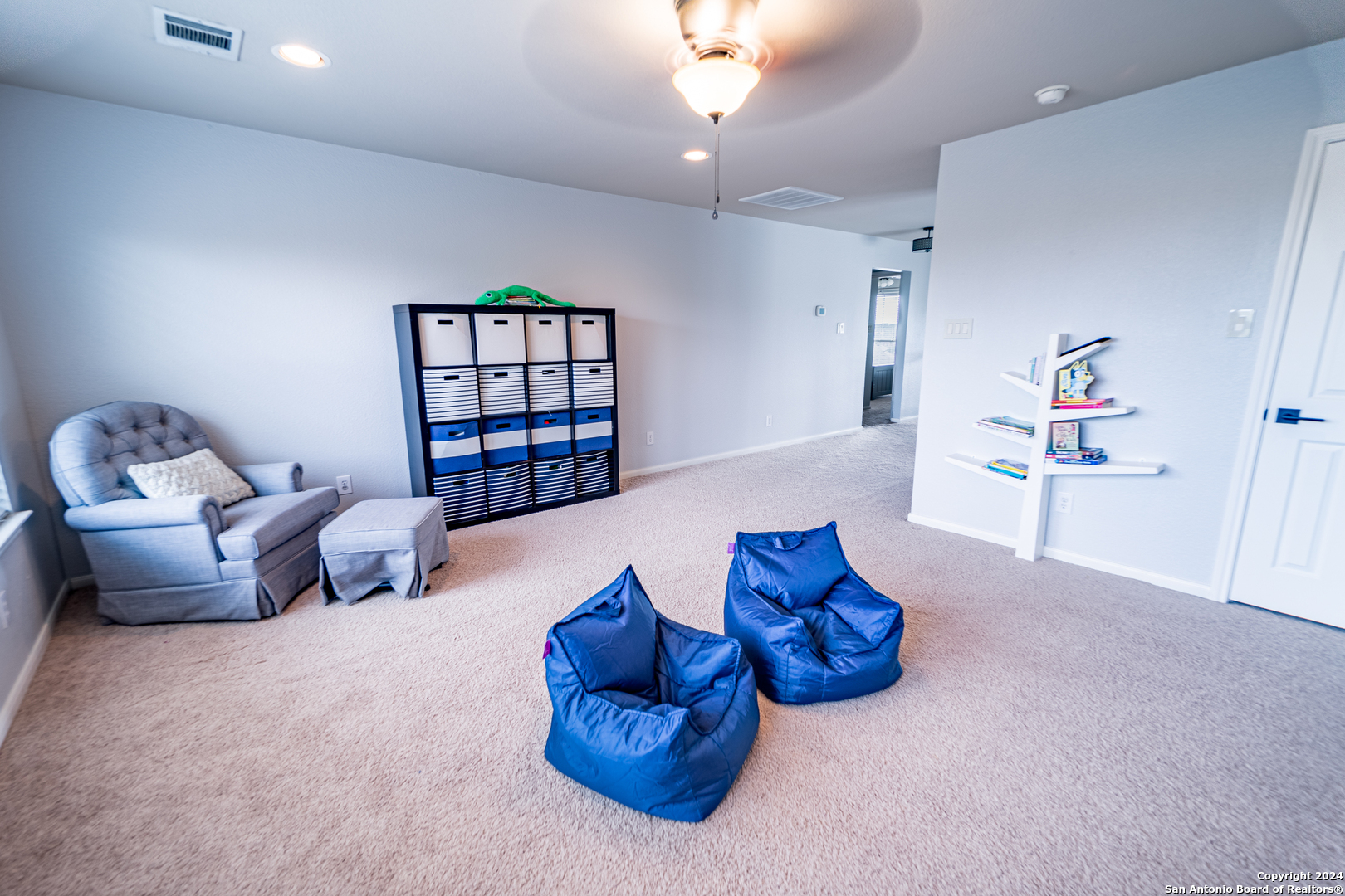 16207 Ponderosa Pass , Helotes, TX, 78023 | 1818608 | Realty Texas LLC
