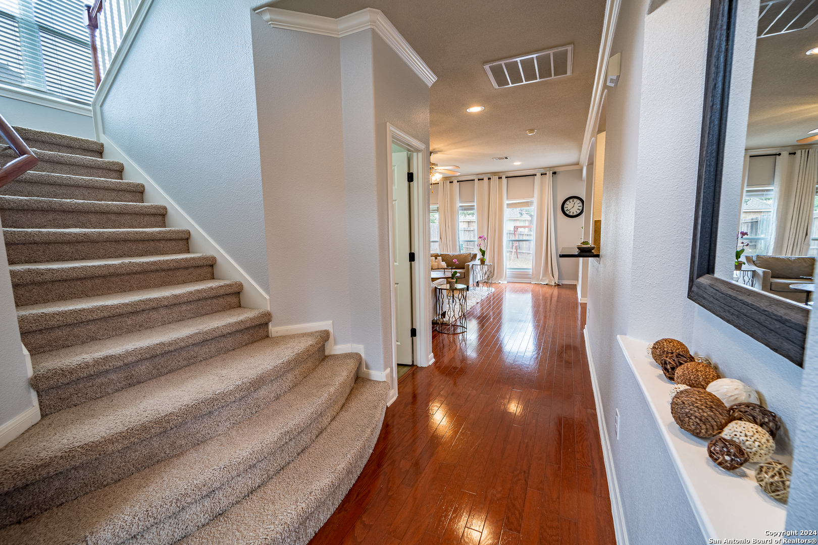 16207 Ponderosa Pass , Helotes, TX, 78023 | 1818608 | Realty Texas LLC