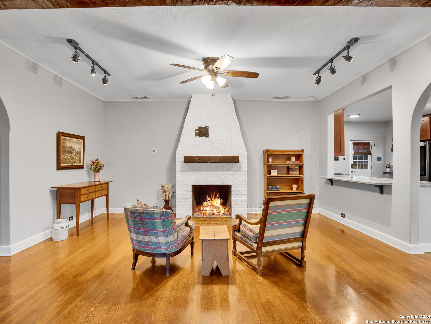 2170 W Kings Hwy , San Antonio, TX, 78201-4801 | 1818803 | Realty Texas LLC