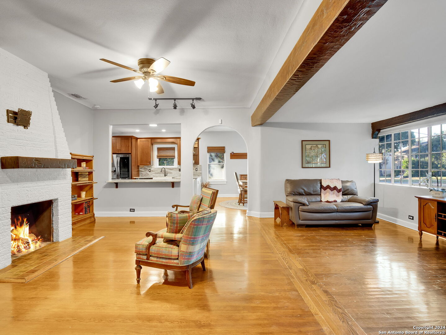 2170 W Kings Hwy , San Antonio, TX, 78201-4801 | 1818803 | Realty Texas LLC