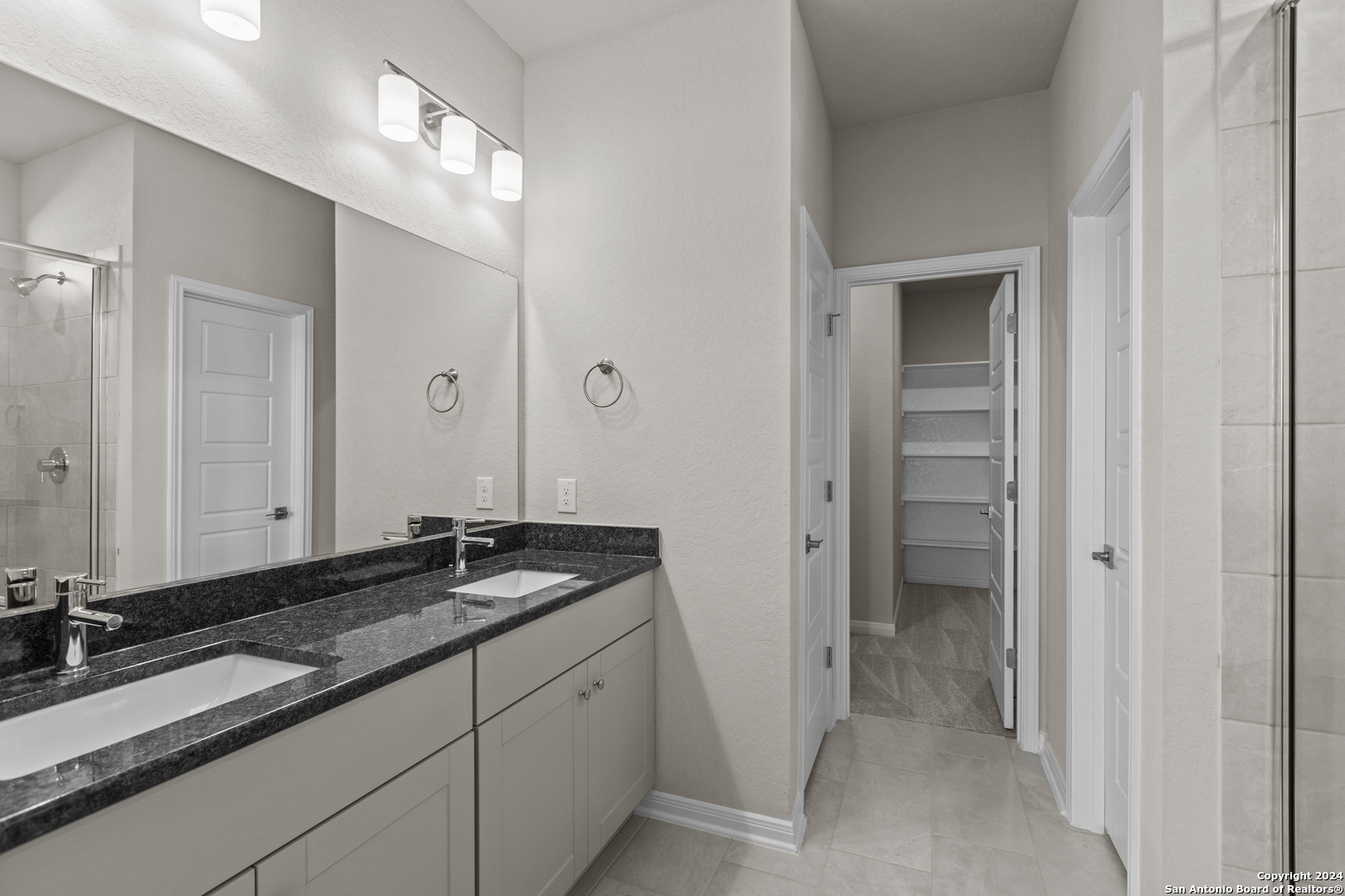 10528 Bricewood Park , Helotes, TX, 78023 | 1818303 | Realty Texas LLC