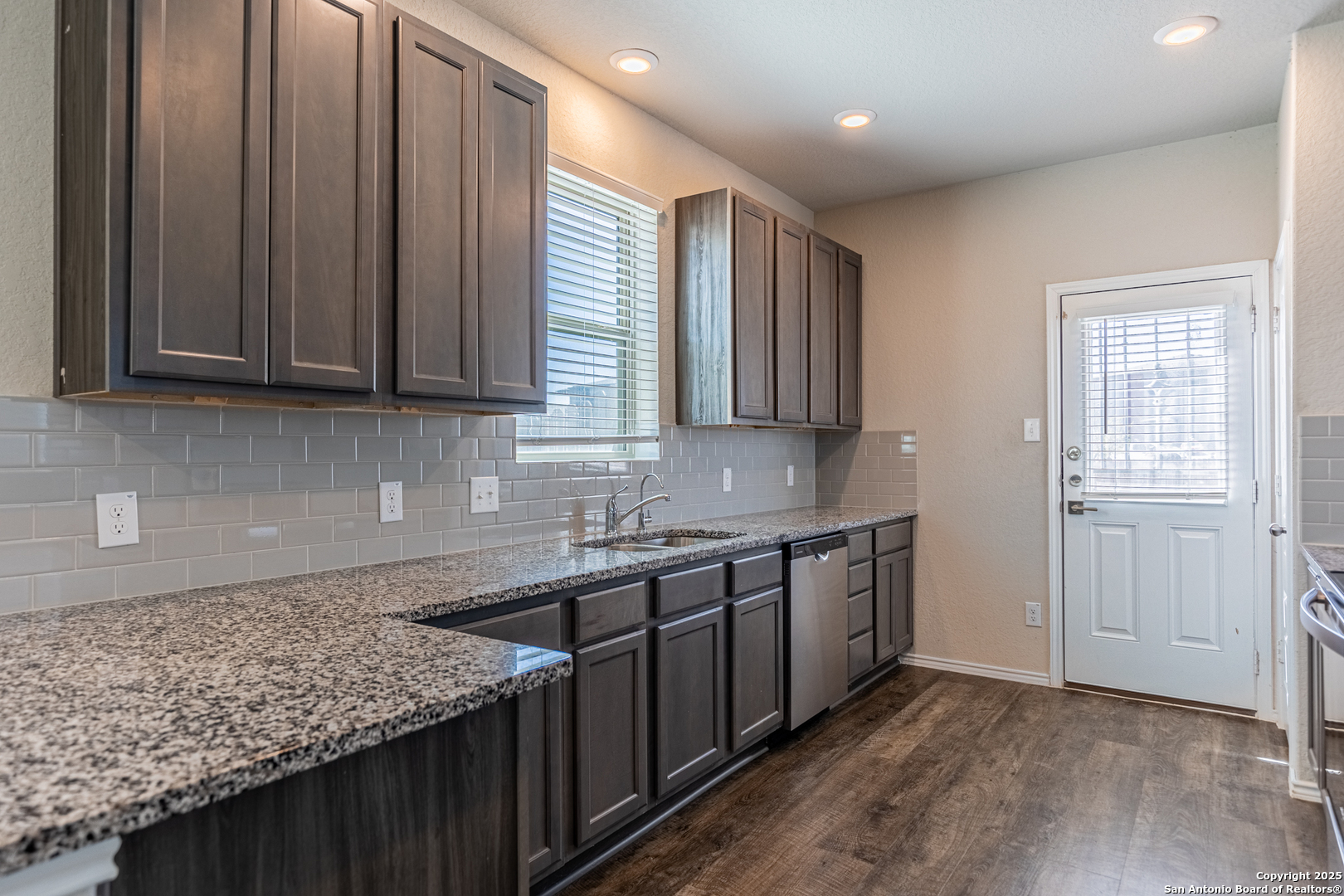 10230 Melissa Ranch Blvd , San Antonio, TX, 78245-4914 | 1816804 | Realty Texas LLC