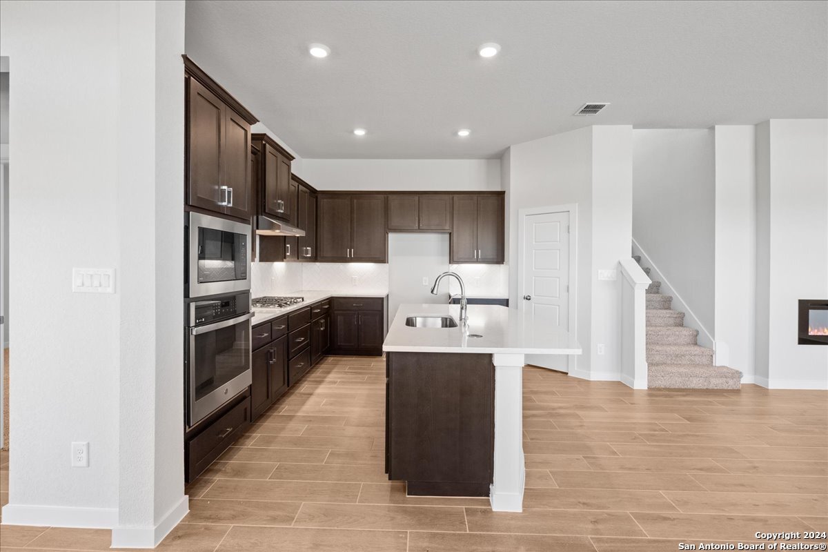 1658 Couser Avenue , New Braunfels, TX, 78132 | 1817015 | Realty Texas LLC