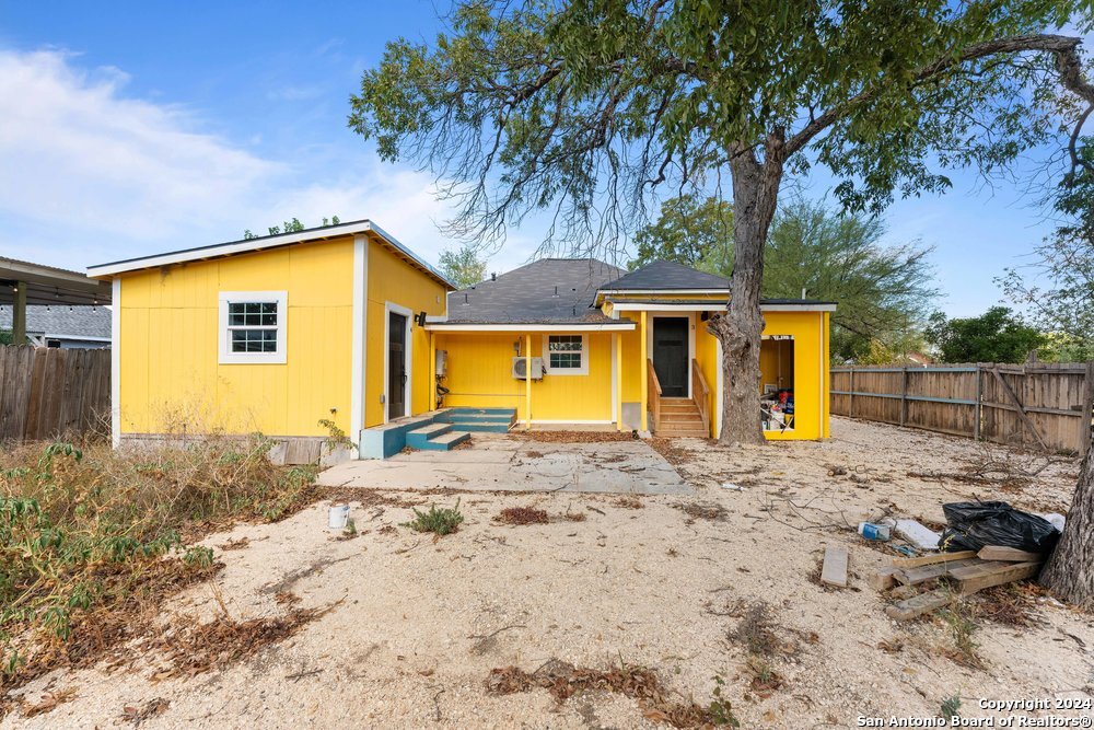 214 E Hart Ave , San Antonio, TX, 78214-1534 | 1821672 | Realty Texas LLC