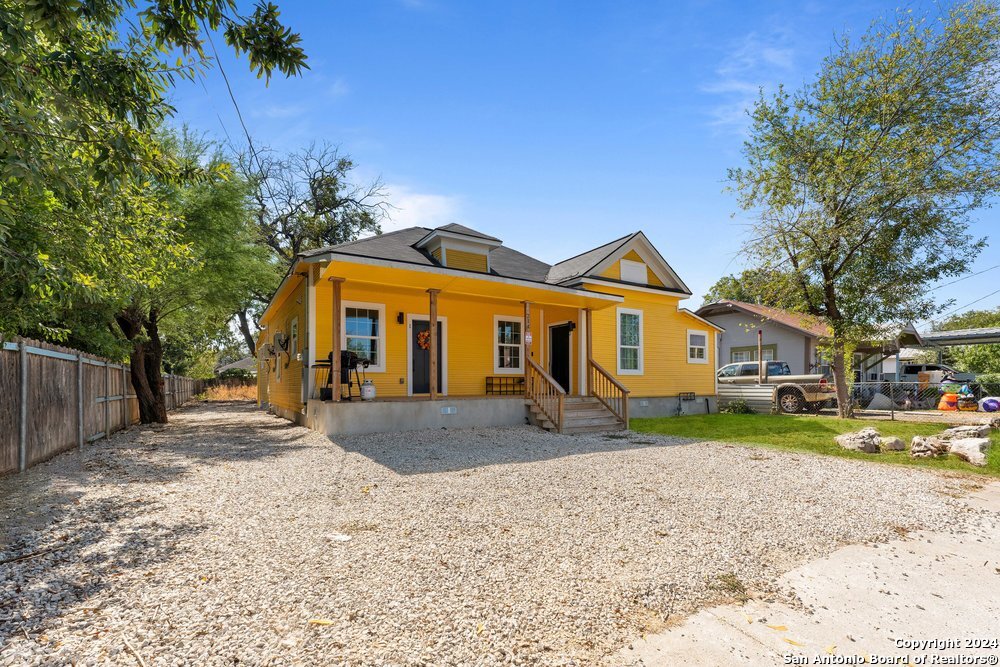 214 E Hart Ave , San Antonio, TX, 78214-1534 | 1821672 | Realty Texas LLC