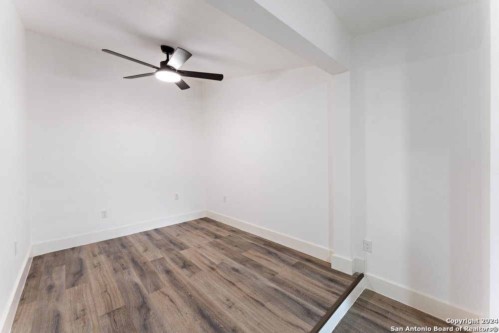 214 E Hart Ave , San Antonio, TX, 78214-1534 | 1821672 | Realty Texas LLC