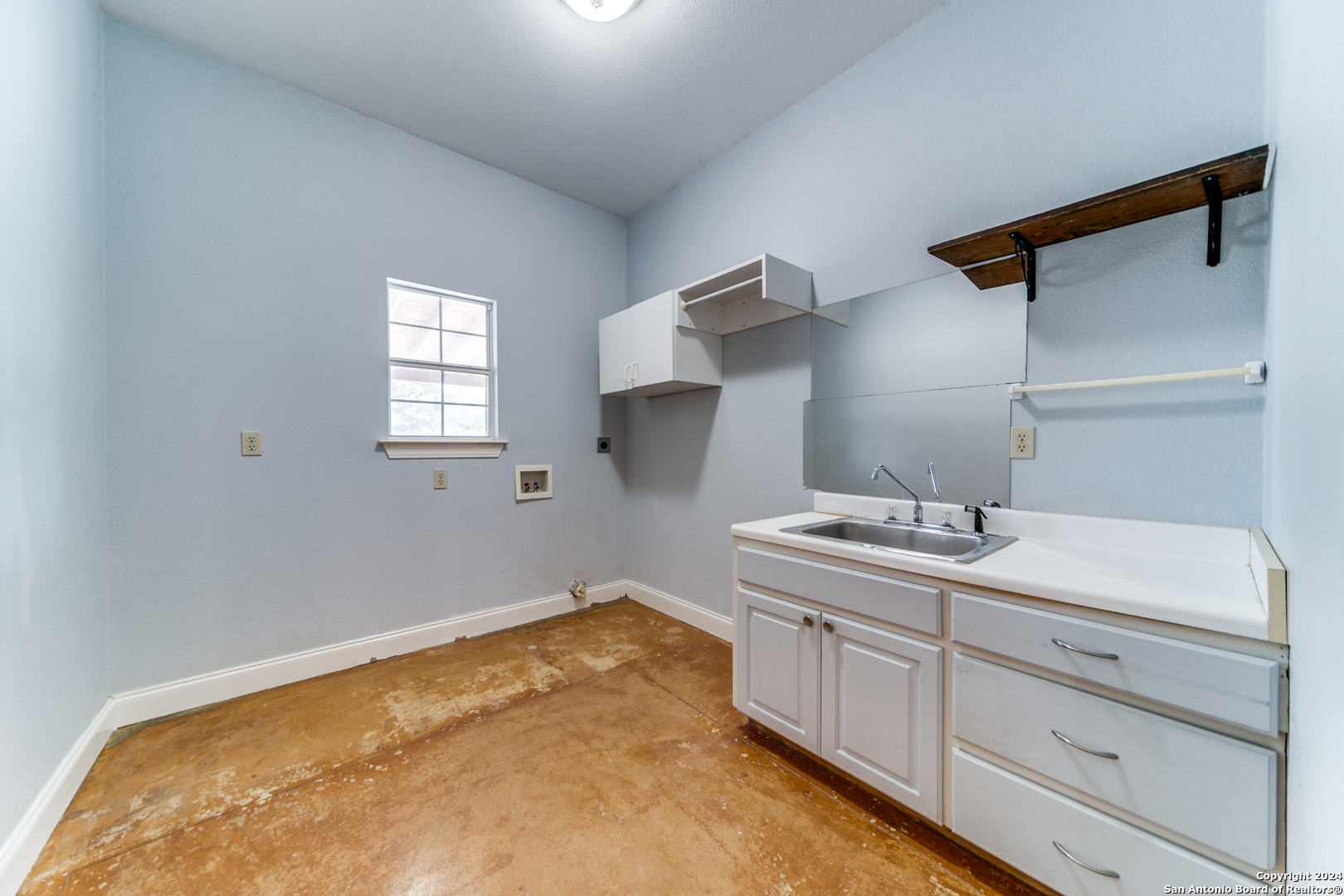 34970 And 34900 Smithson Valley Rd , Bulverde, TX, 78163-2898 | 1821974 | Realty Texas LLC