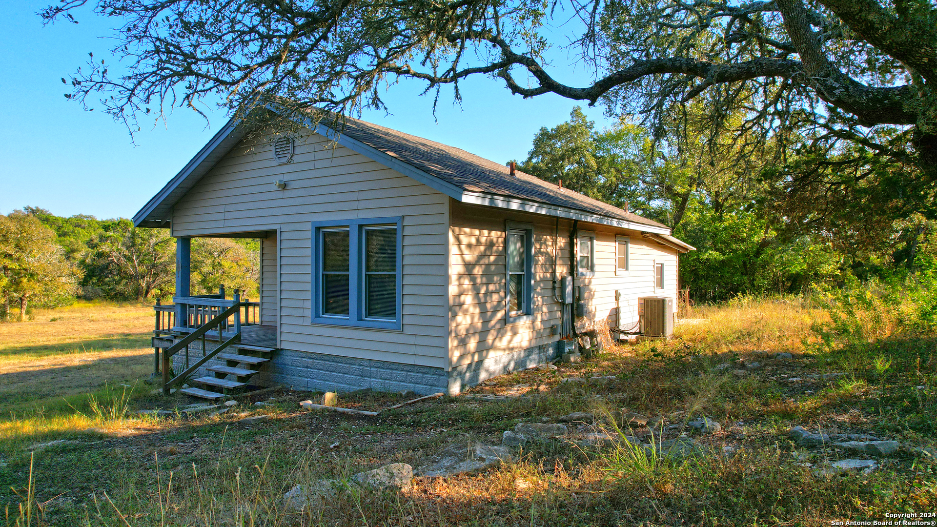 34970 And 34900 Smithson Valley Rd , Bulverde, TX, 78163-2898 | 1821974 | Realty Texas LLC