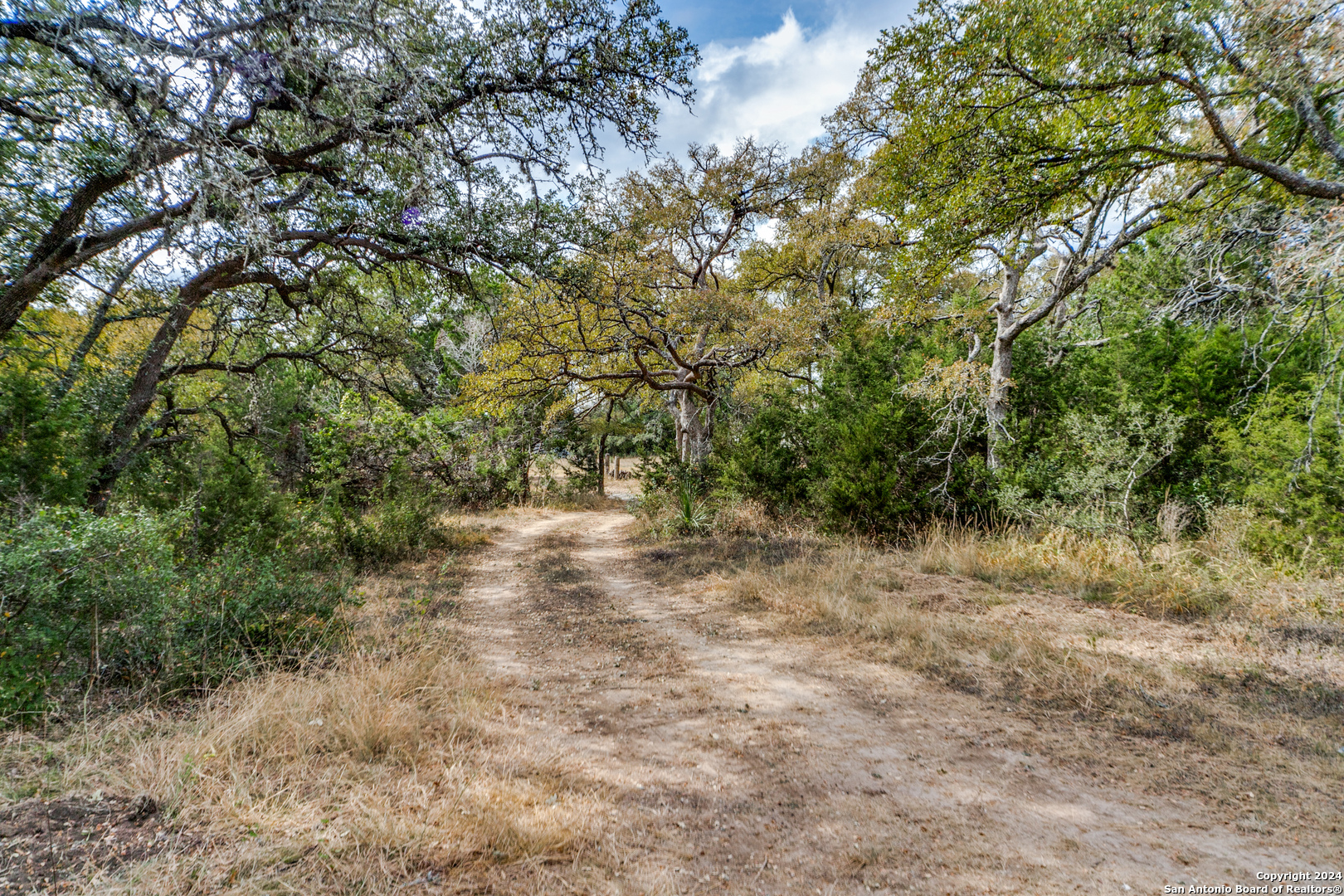 34970 And 34900 Smithson Valley Rd , Bulverde, TX, 78163-2898 | 1821974 | Realty Texas LLC