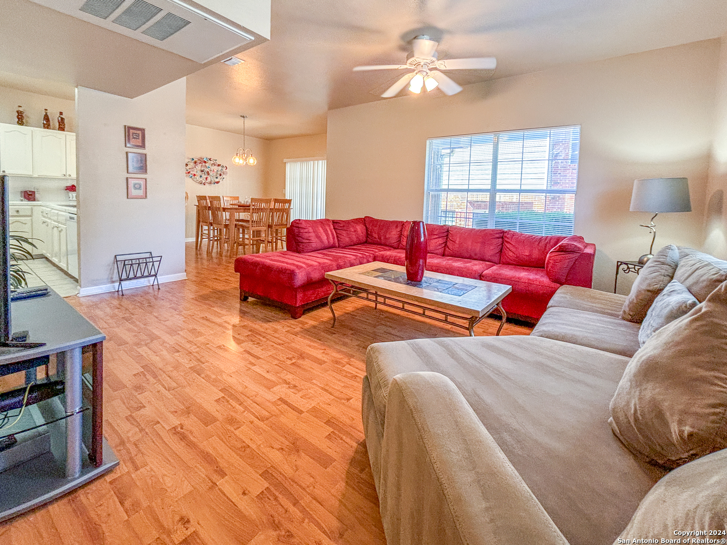 52 Chapel Hill Circle , San Antonio, TX, 78240 | 1821952 | Realty Texas LLC
