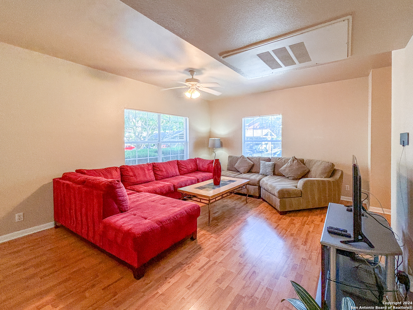 52 Chapel Hill Circle , San Antonio, TX, 78240 | 1821952 | Realty Texas LLC