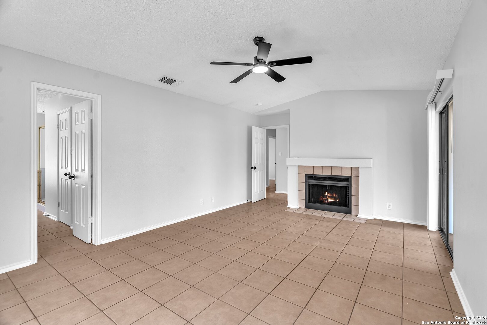 9766 Spruce Ridge , Converse, TX, 78109 | 1823605 | Realty Texas LLC