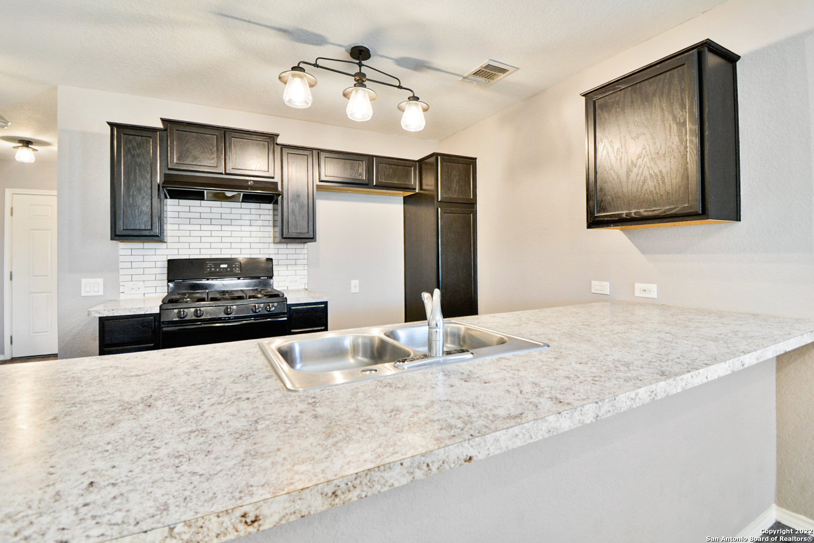 6962 Cozy Run , San Antonio, TX, 78218-4481 | 1823580 | Realty Texas LLC
