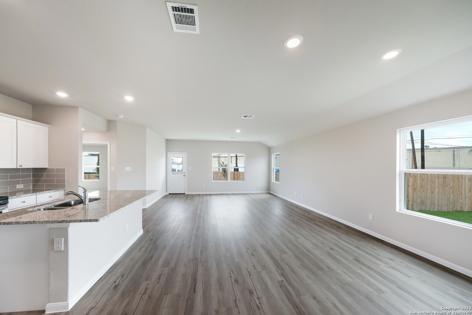 2661 Highgarden St , Corpus Christi, TX, 78415 | 1823963 | Realty Texas LLC