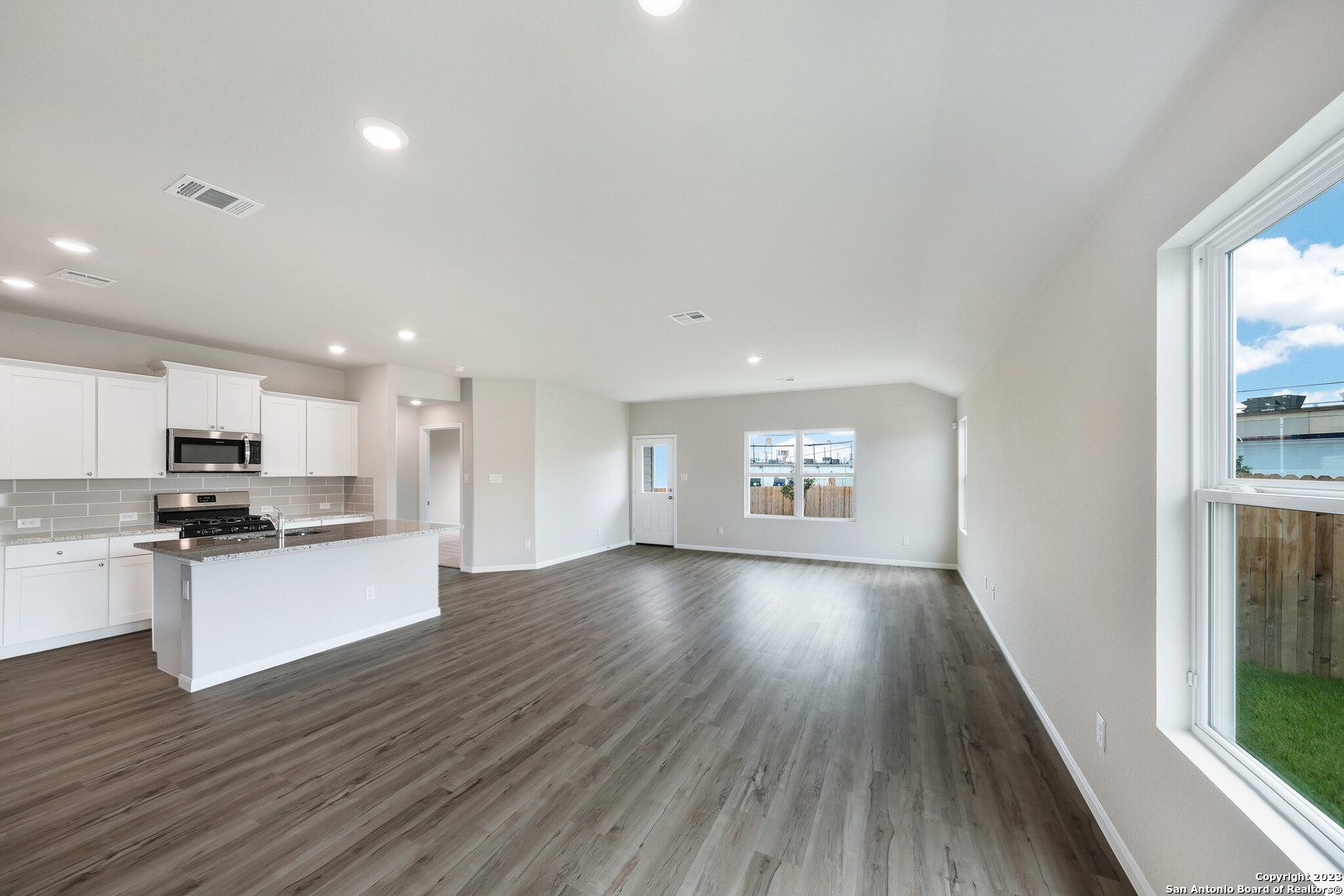 2661 Highgarden St , Corpus Christi, TX, 78415 | 1823963 | Realty Texas LLC