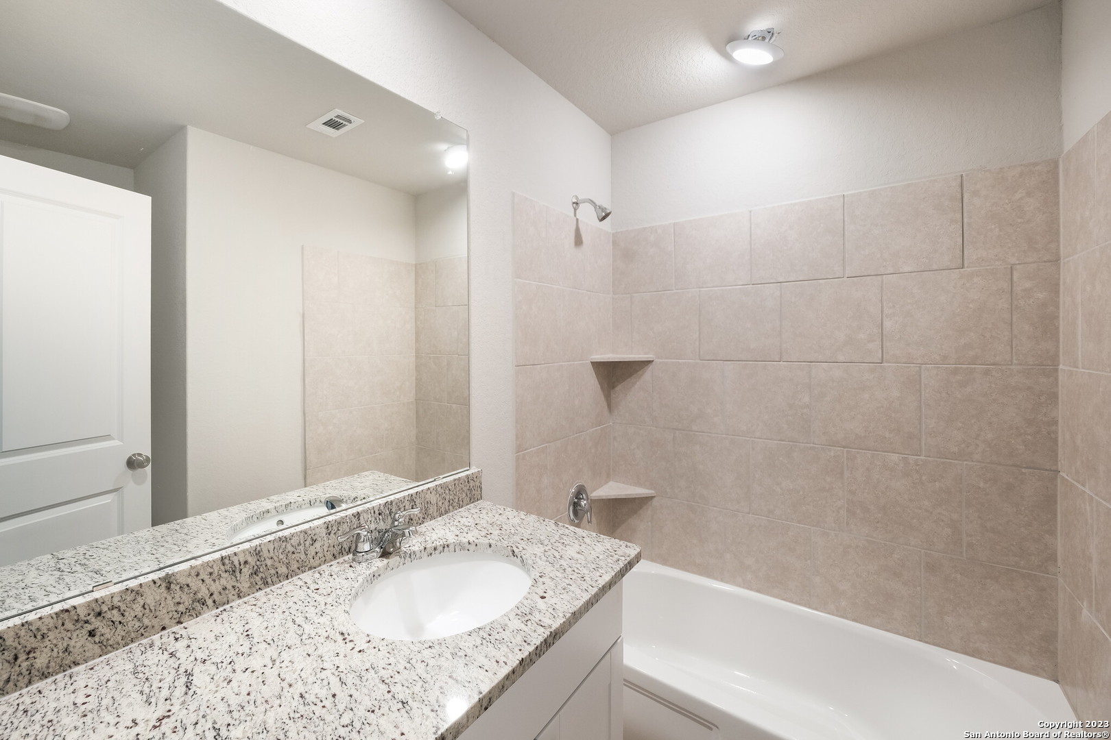 2661 Highgarden St , Corpus Christi, TX, 78415 | 1823963 | Realty Texas LLC