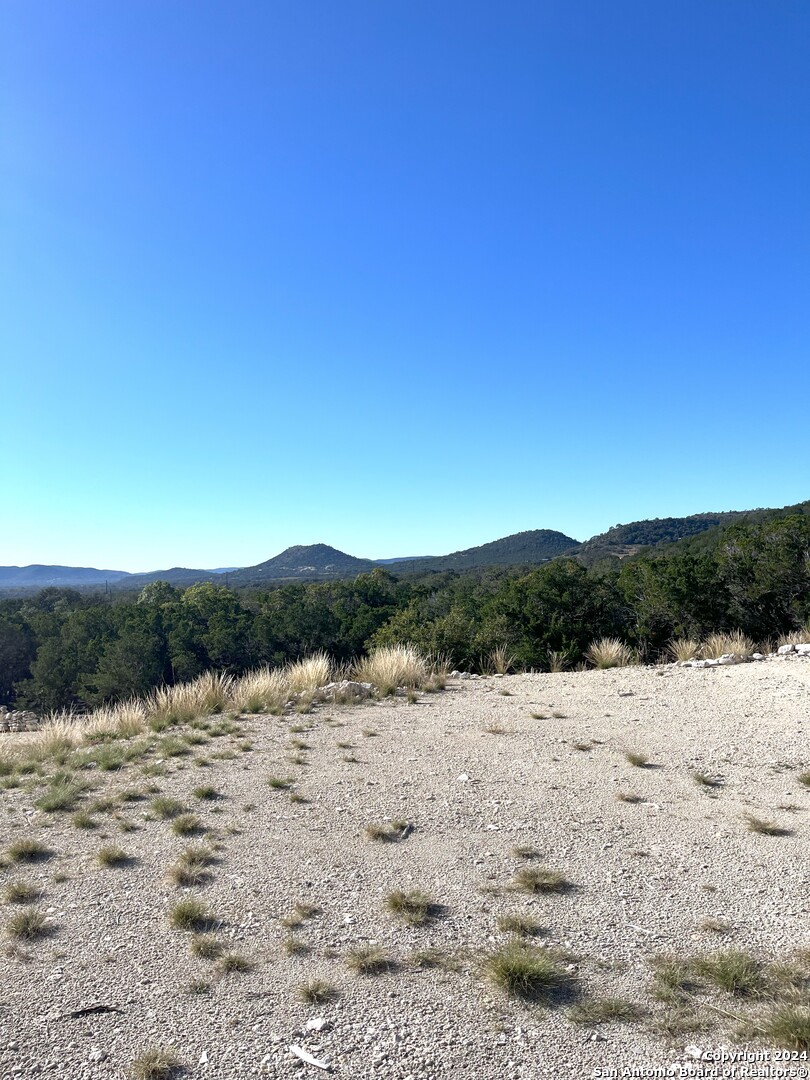 2763 E Ranch Road 337 , Leakey, TX, 78873 | 1825951 | Realty Texas LLC