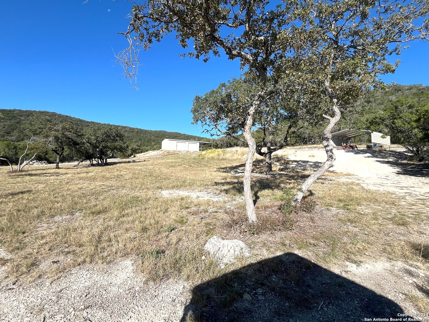 2763 E Ranch Road 337 , Leakey, TX, 78873 | 1825951 | Realty Texas LLC