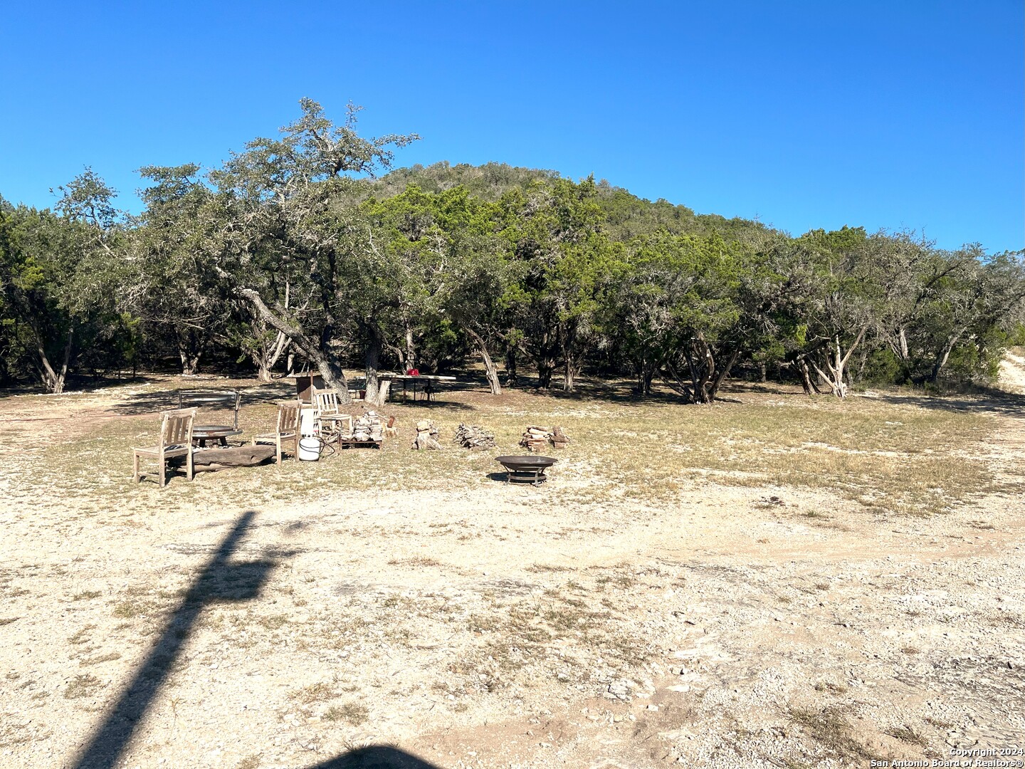 2763 E Ranch Road 337 , Leakey, TX, 78873 | 1825951 | Realty Texas LLC