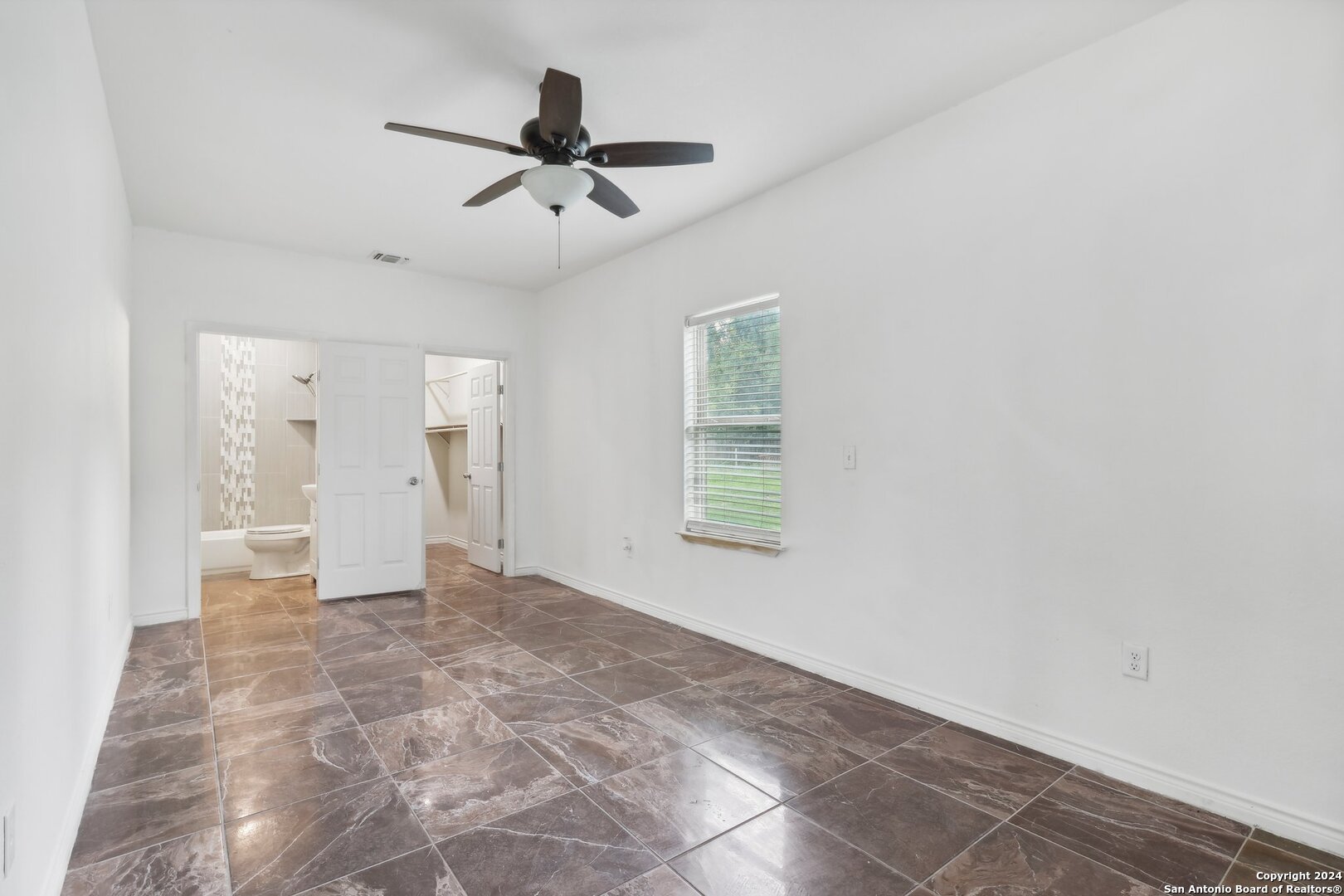 1918 Sandy Circle , San Antonio, TX, 78264 | 1826148 | Realty Texas LLC