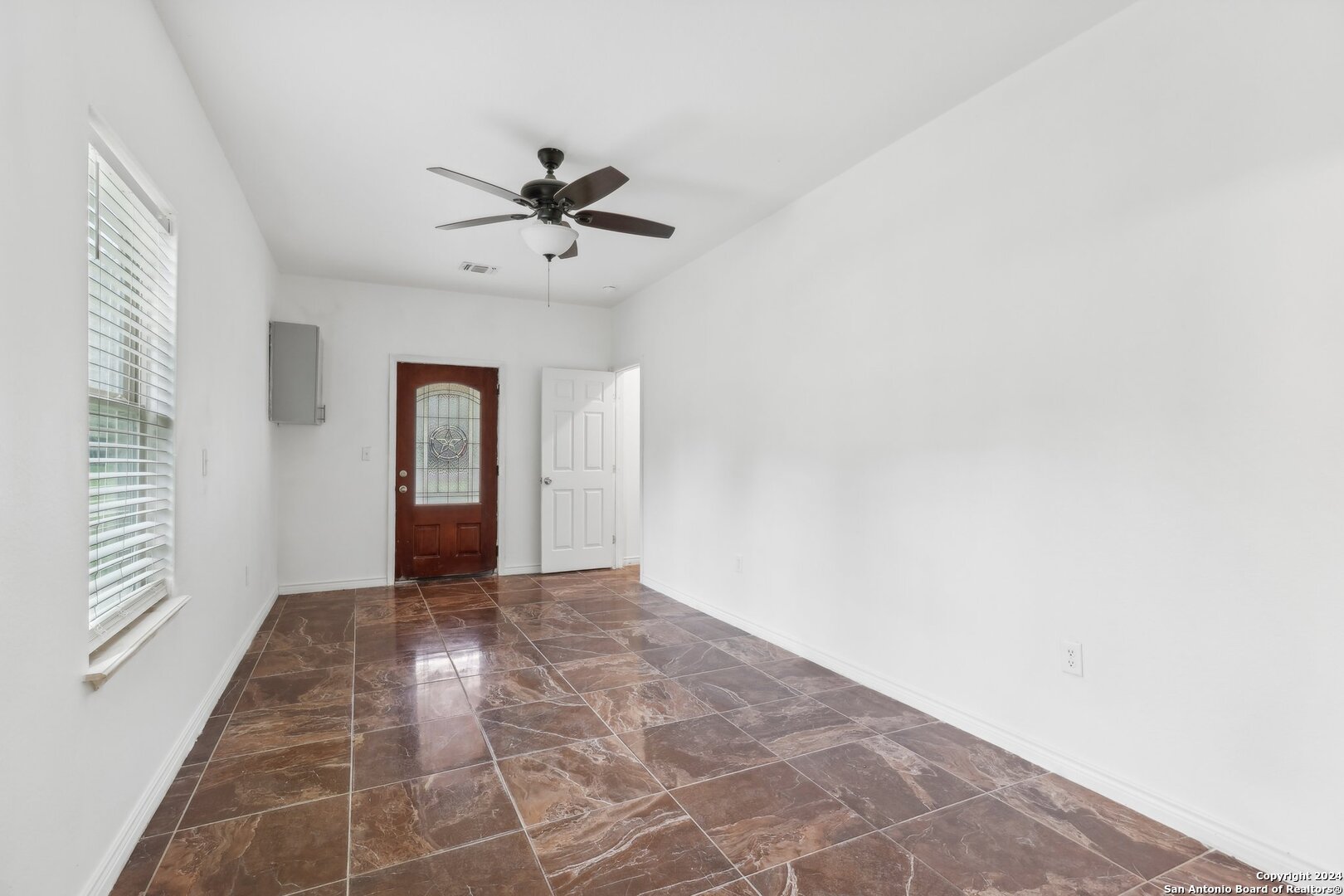 1918 Sandy Circle , San Antonio, TX, 78264 | 1826148 | Realty Texas LLC
