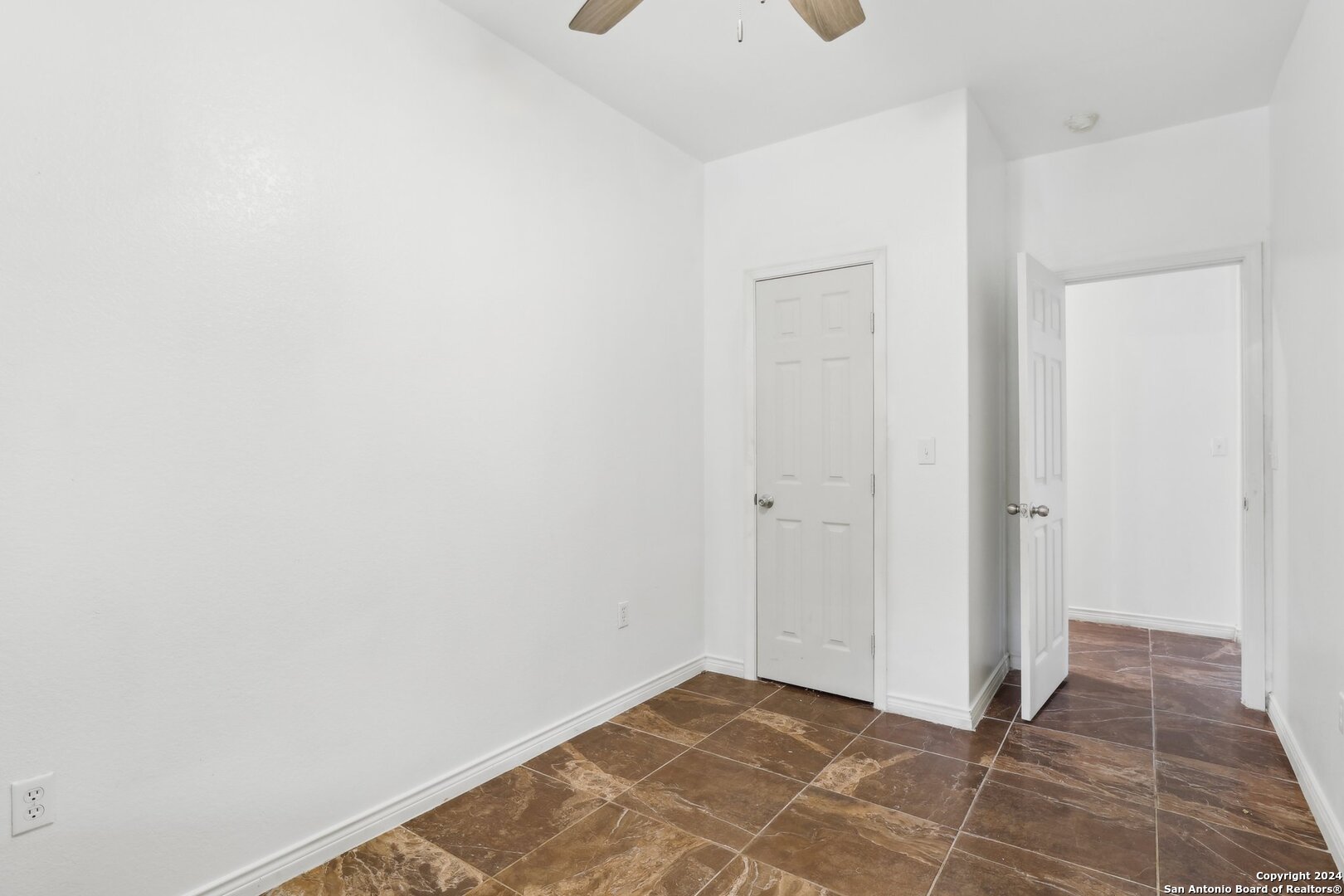 1918 Sandy Circle , San Antonio, TX, 78264 | 1826148 | Realty Texas LLC