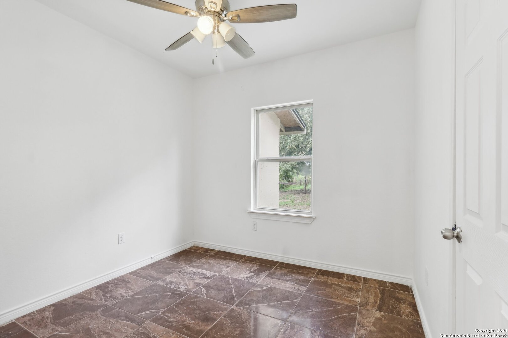 1918 Sandy Circle , San Antonio, TX, 78264 | 1826148 | Realty Texas LLC